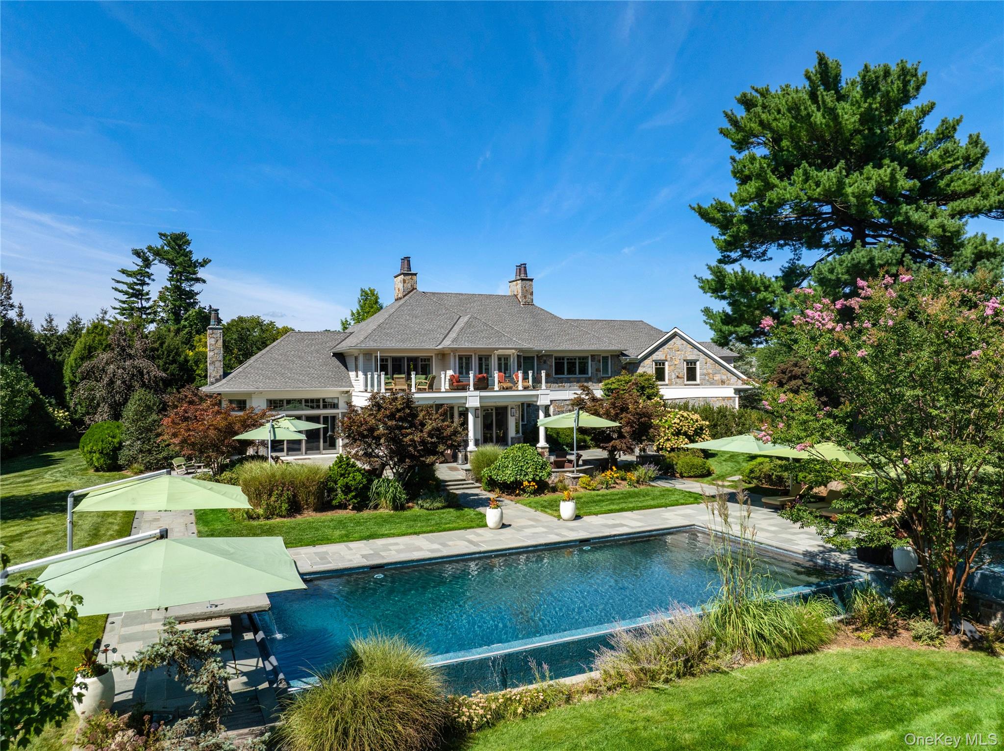 1 Hidden Pond Drive — photo 3