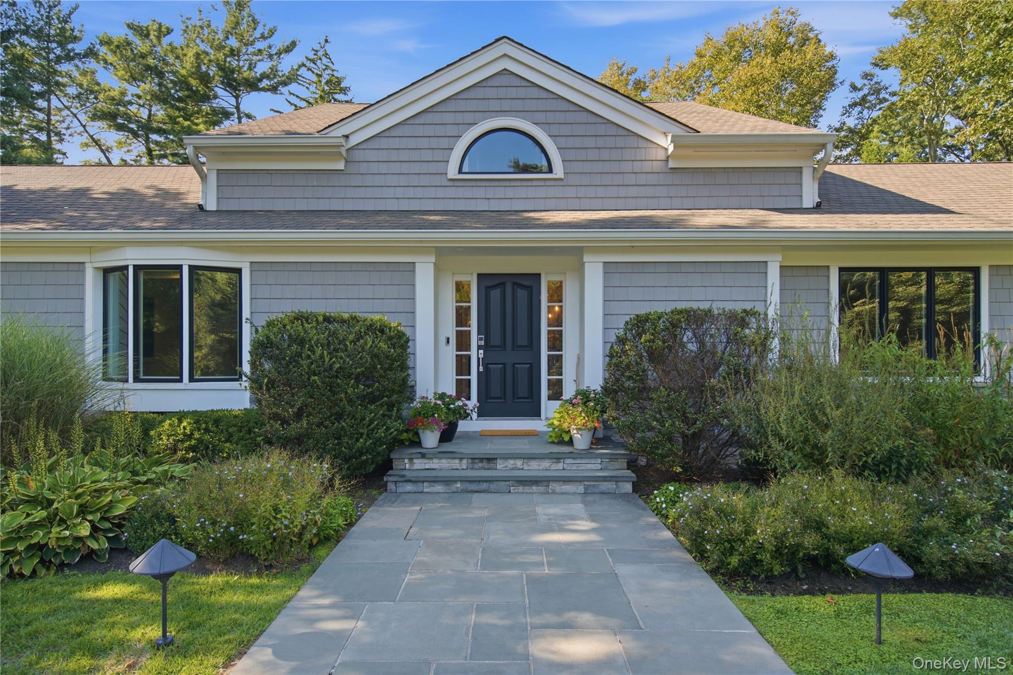 2 Meadow Road — photo 3