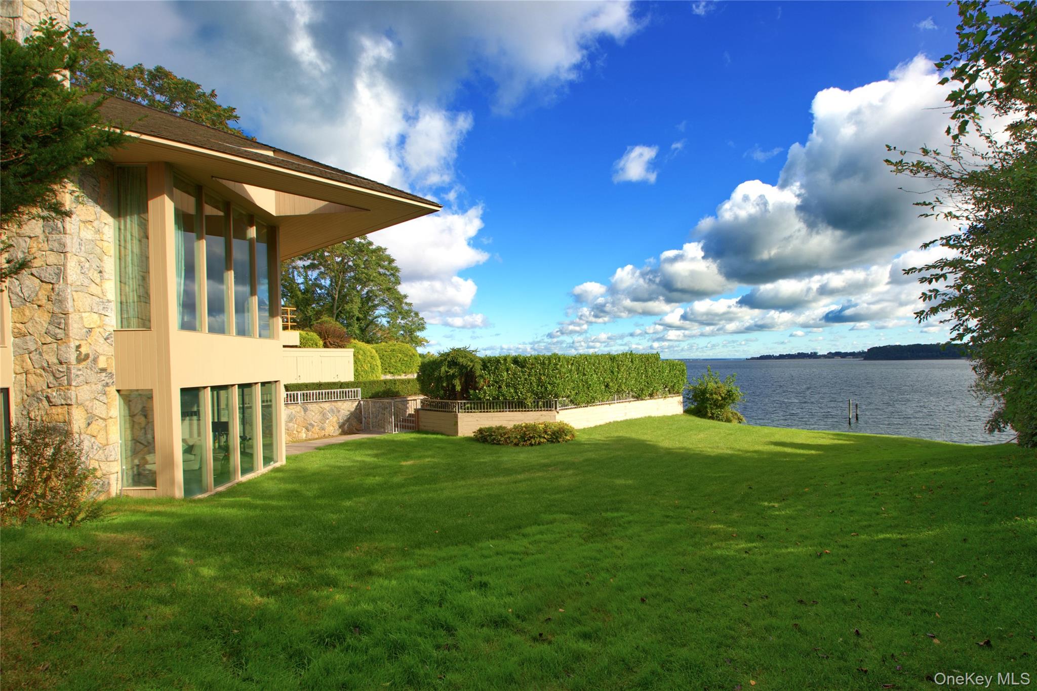 15 Gatsby Lane — photo 10