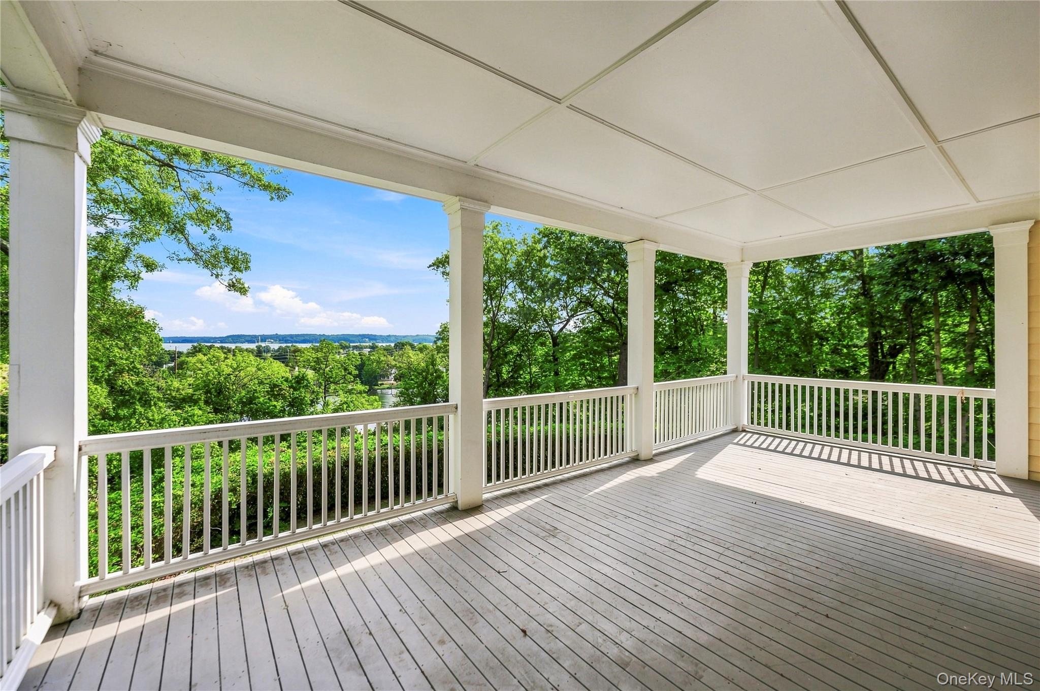 51 Lake Avenue — photo 3