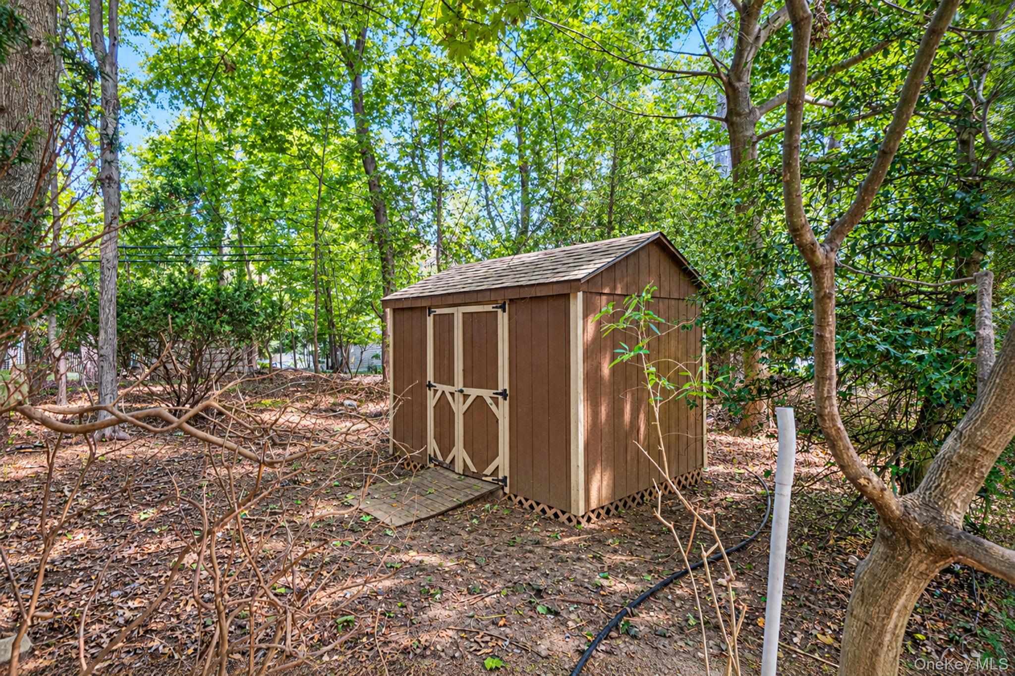 15 Sands Lane — photo 42