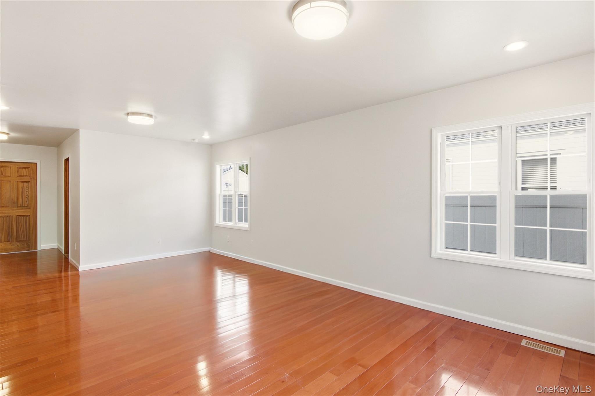 109 Gordon Avenue — photo 8