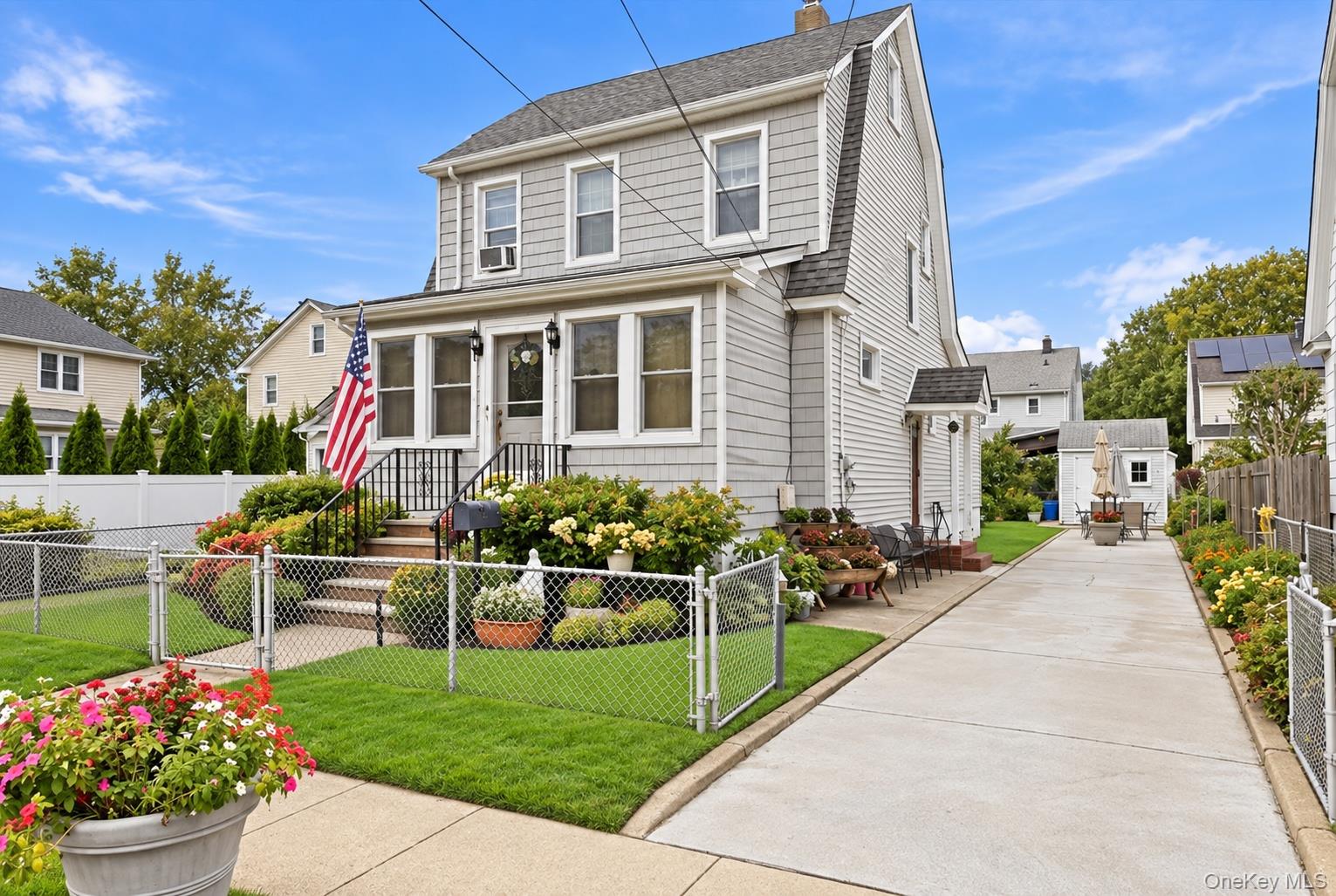 56 Elmwood Street — photo 3