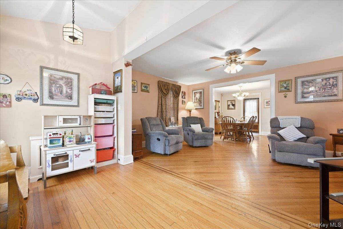 56 Elmwood Street — photo 4