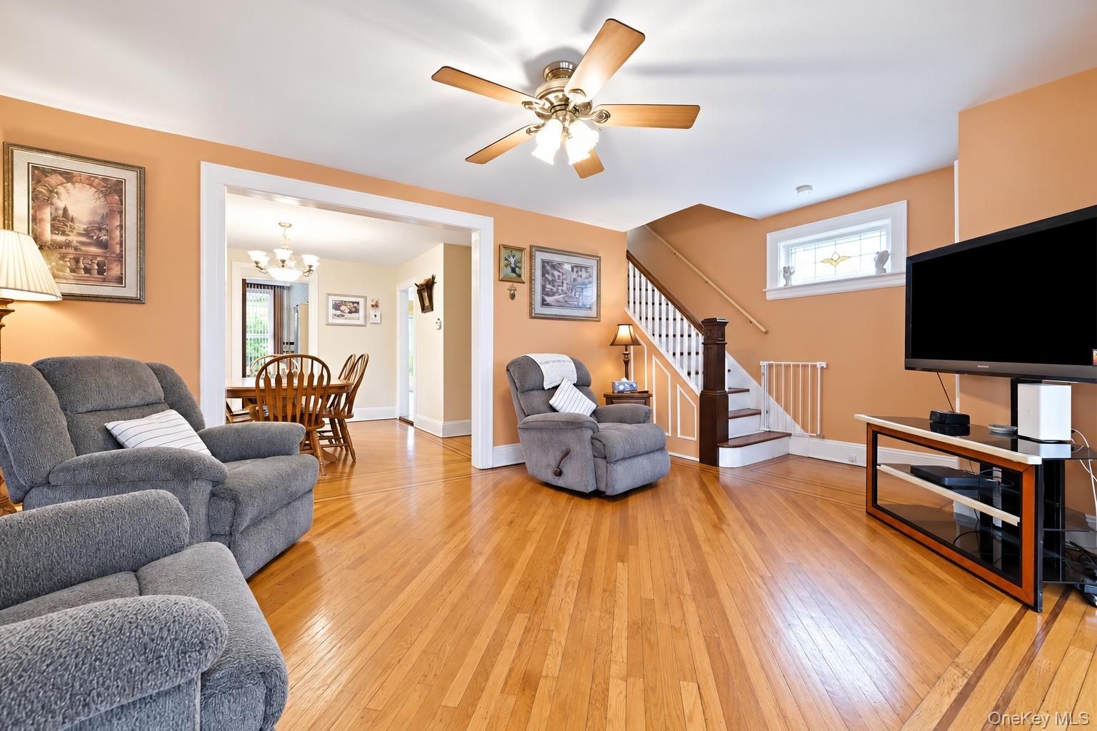 56 Elmwood Street — photo 8