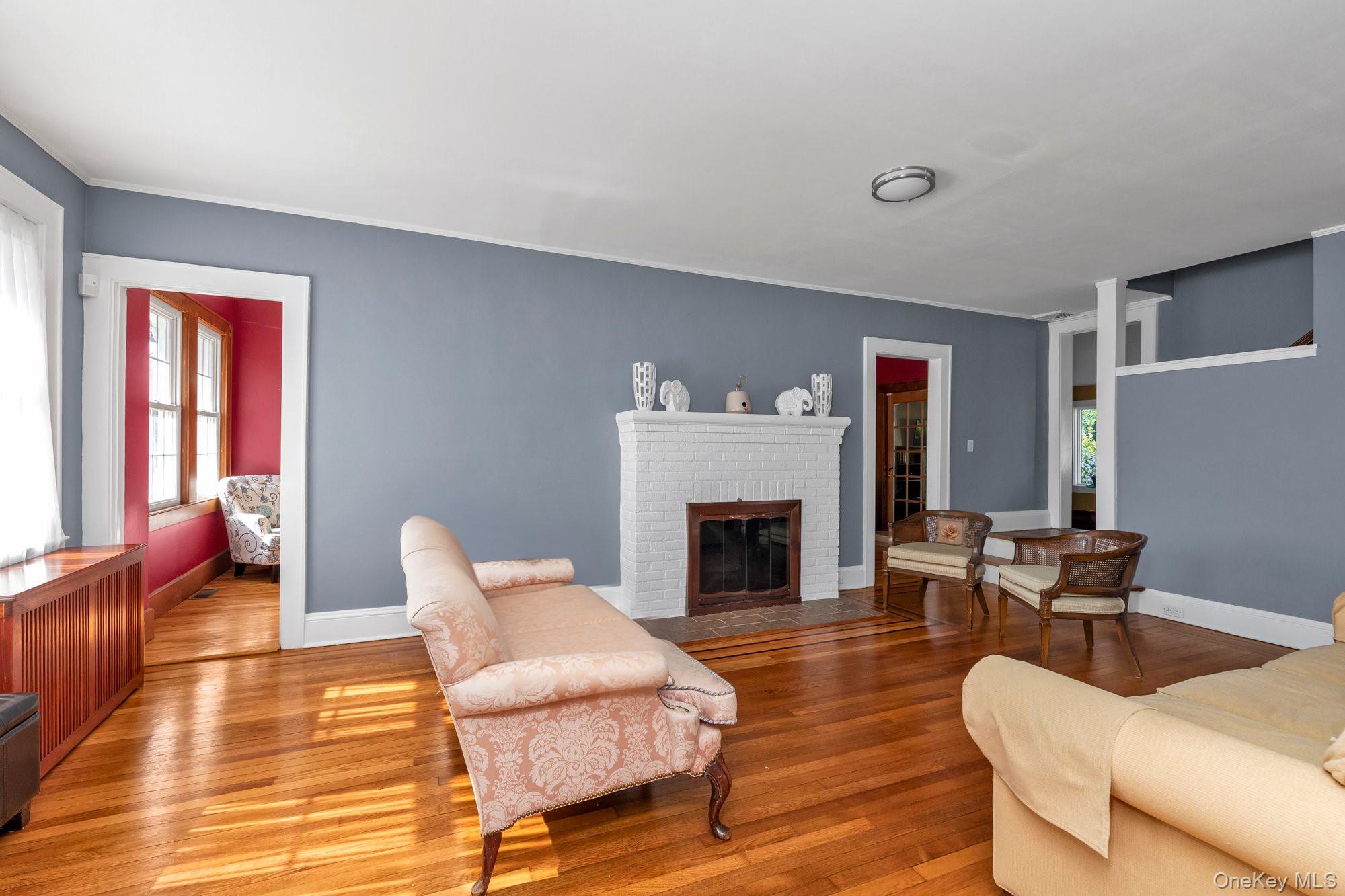 238 Burtis Avenue — photo 3