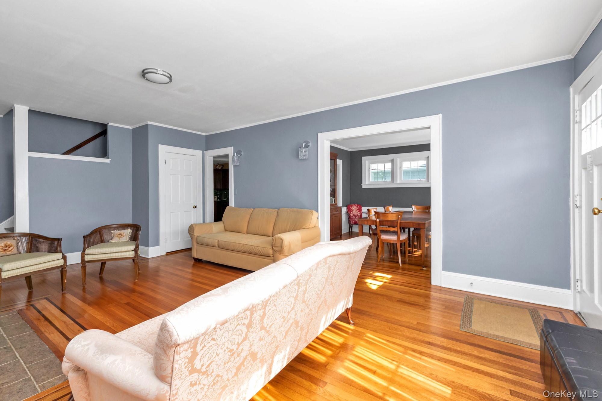 238 Burtis Avenue — photo 4