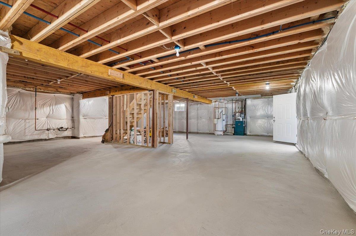 331 Orchid Road — photo 34