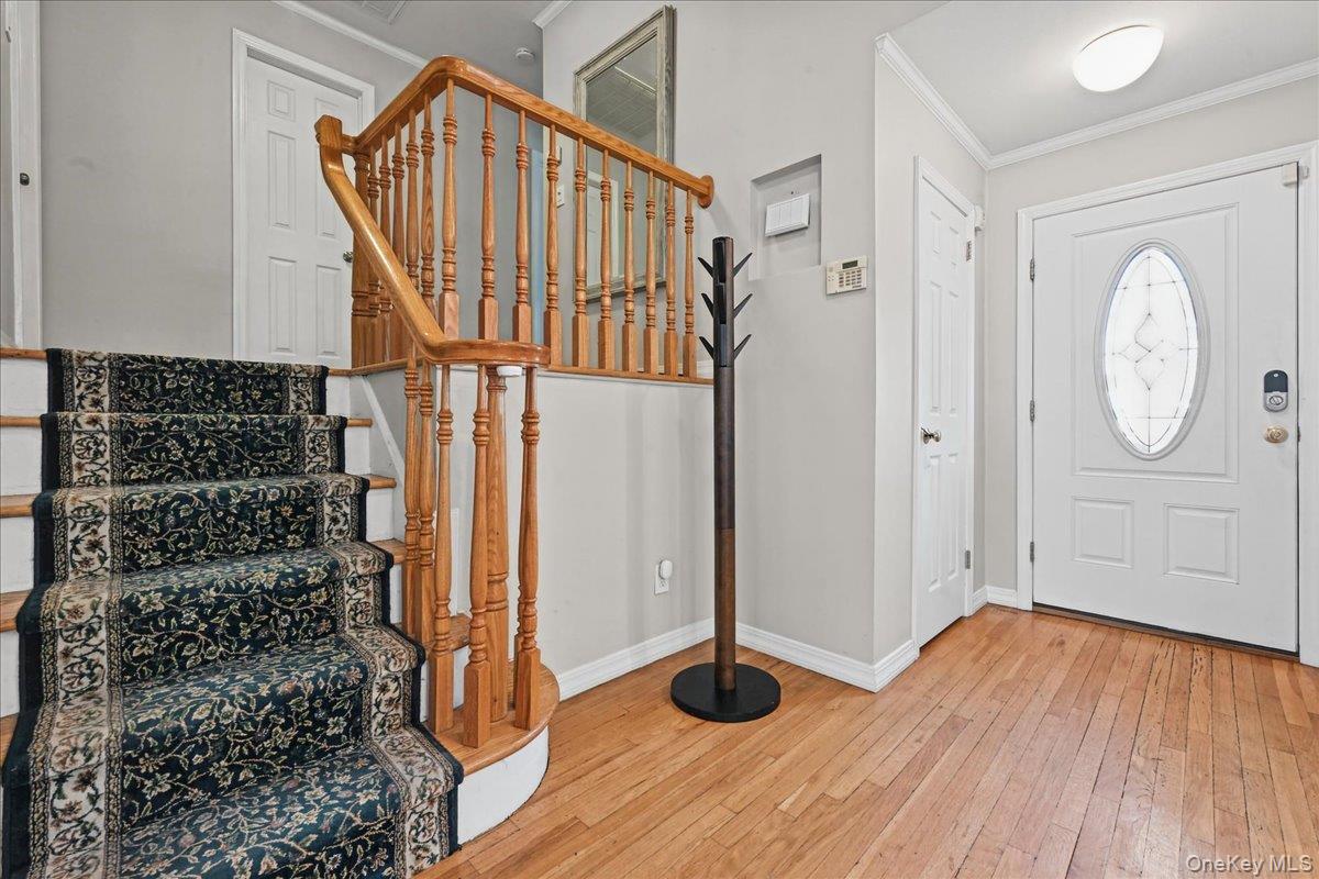 698 Edgewood Drive — photo 12