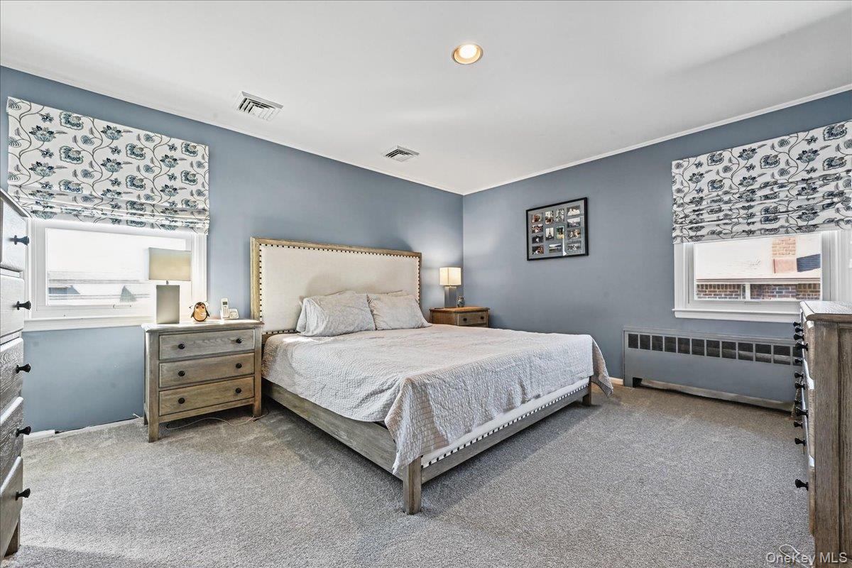 698 Edgewood Drive — photo 17