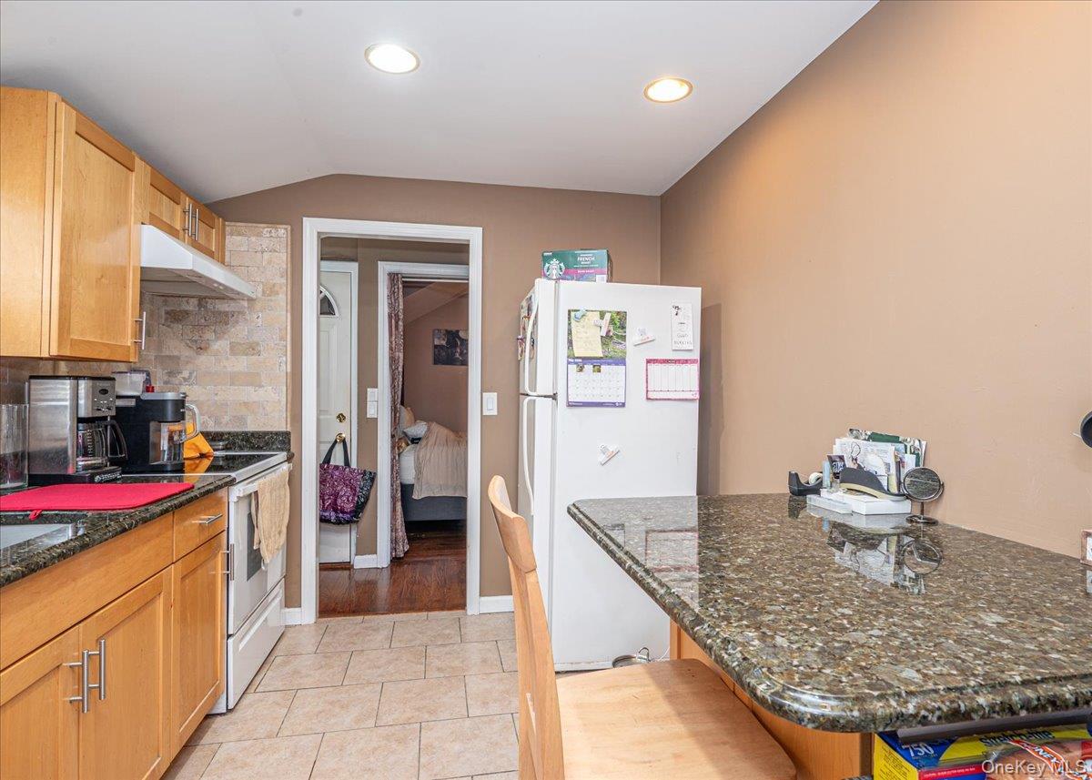 557 Newbridge Road — photo 36
