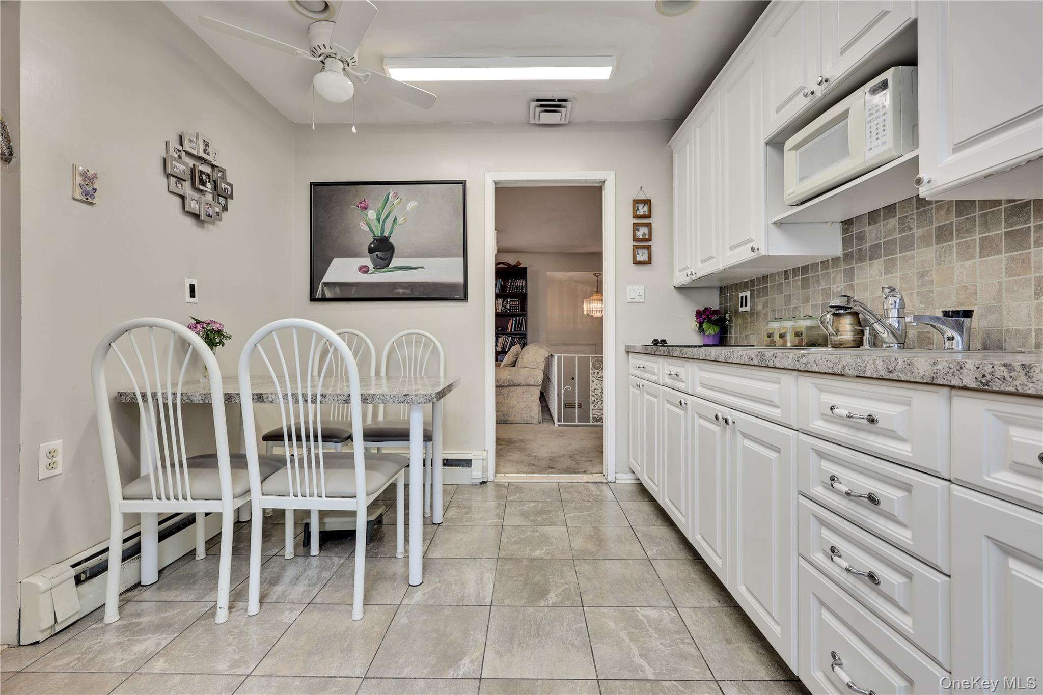 22 Woodmere Boulevard — photo 13