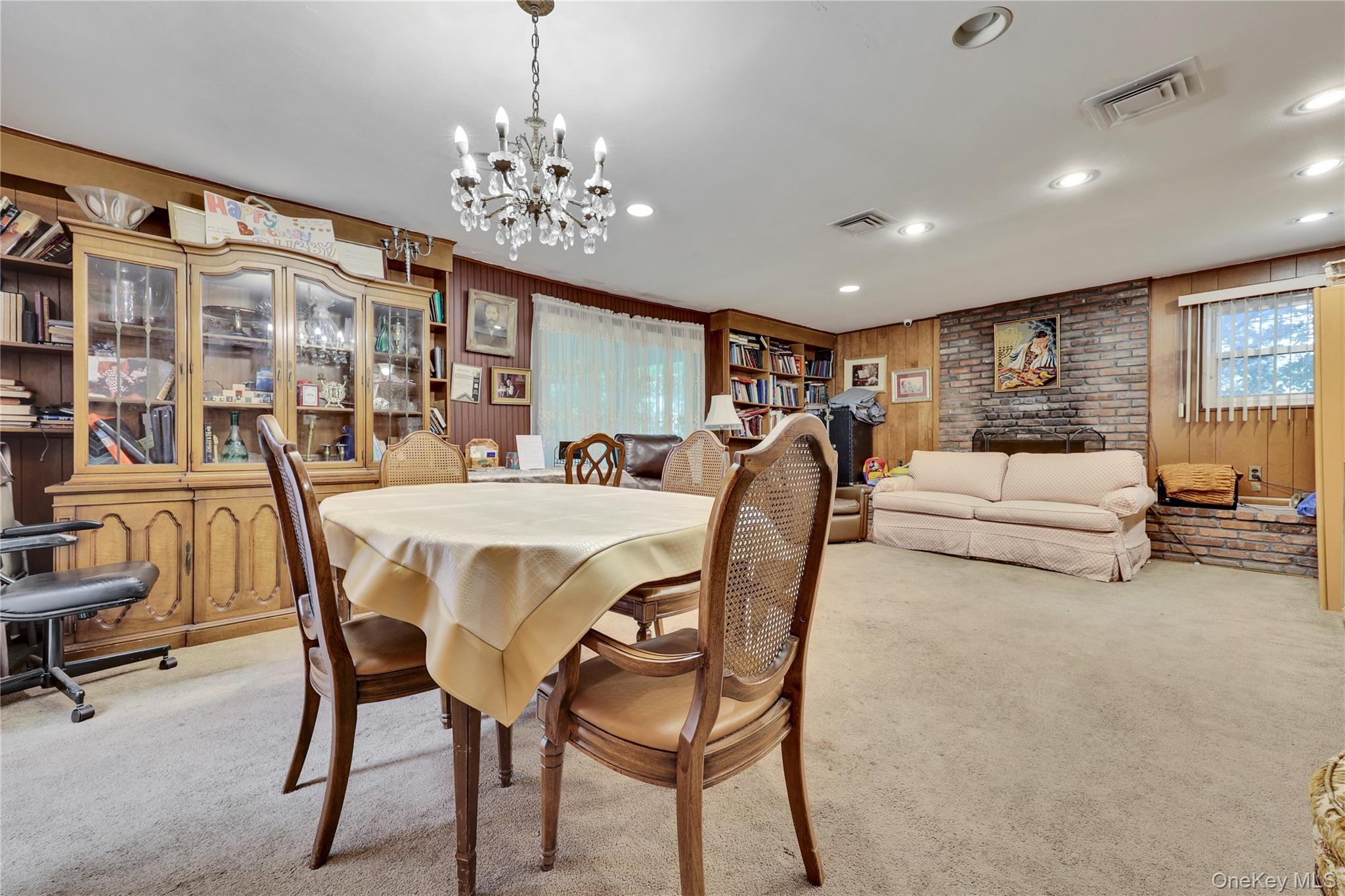 22 Woodmere Boulevard — photo 8