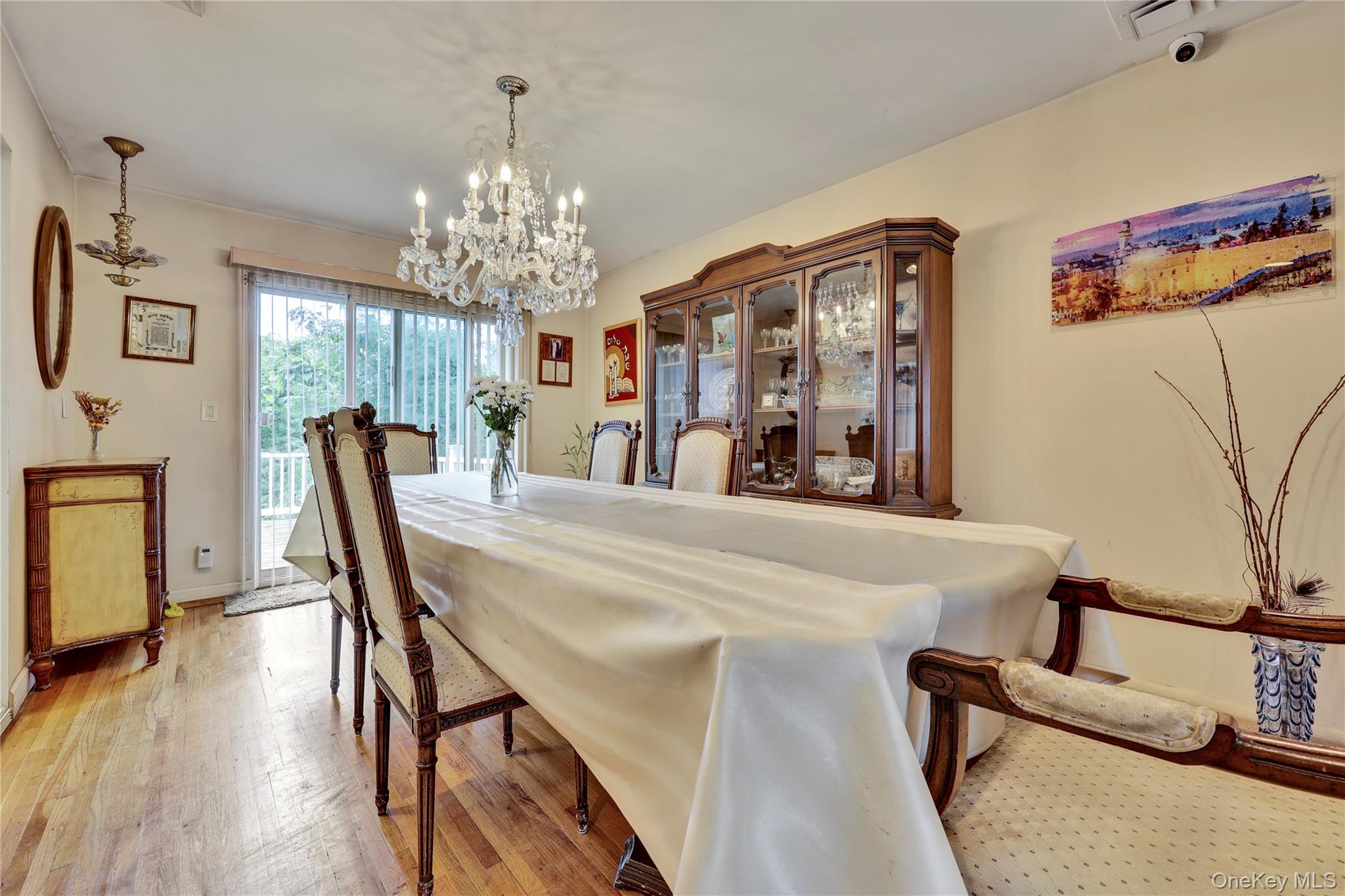 22 Woodmere Boulevard — photo 9