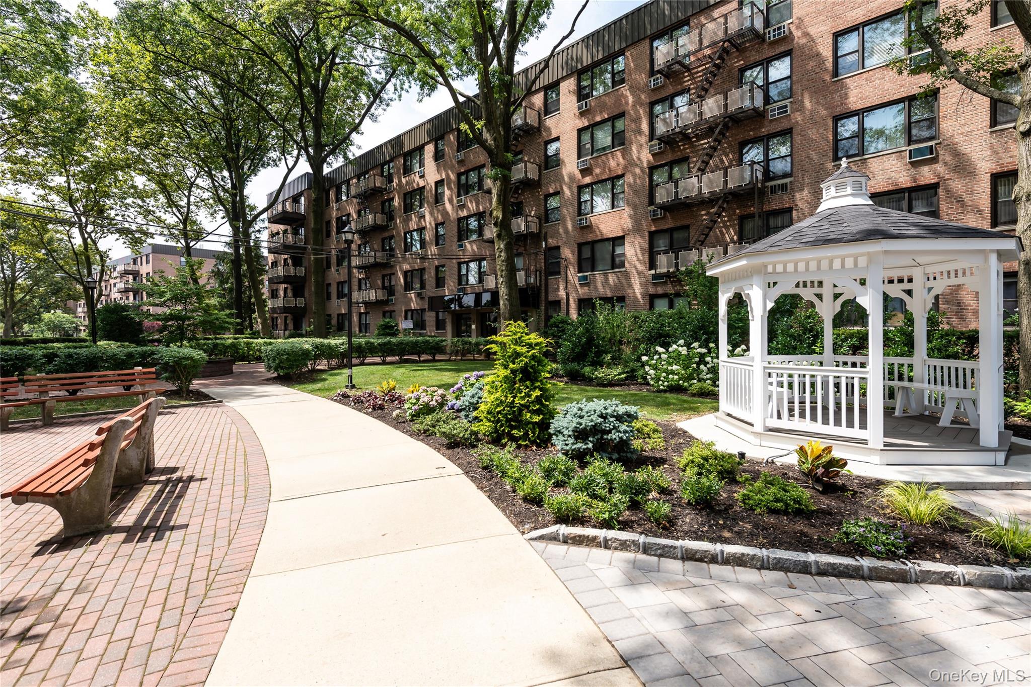 5 Birchwood Court #2-0 — photo 14