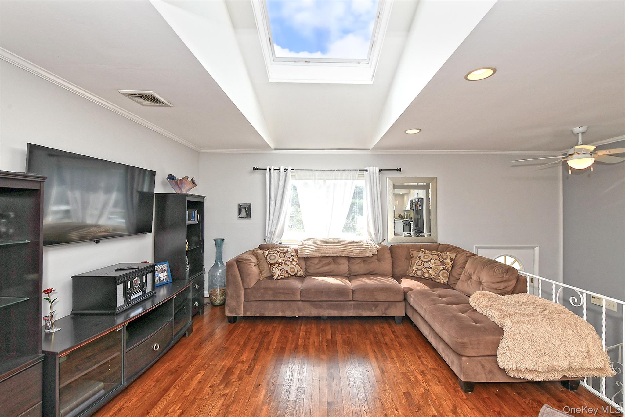 37 Euclid Avenue — photo 14