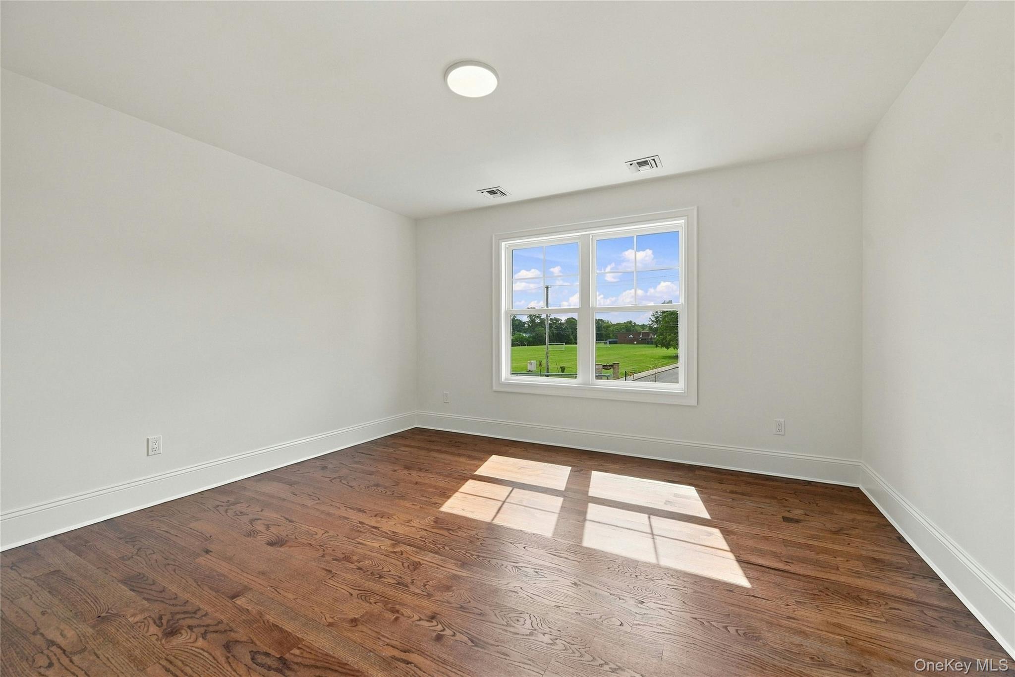 469 Clay Pitts Road — photo 31