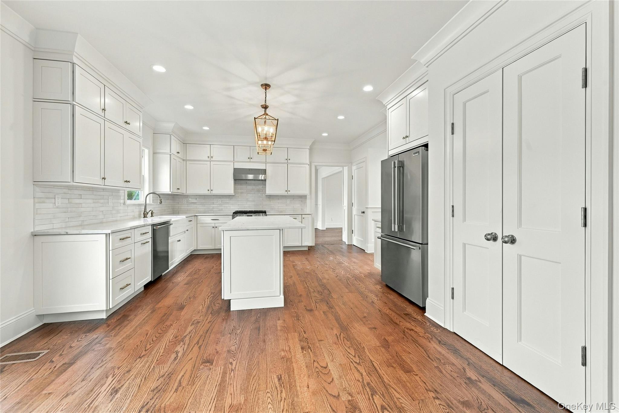 469 Clay Pitts Road — photo 9