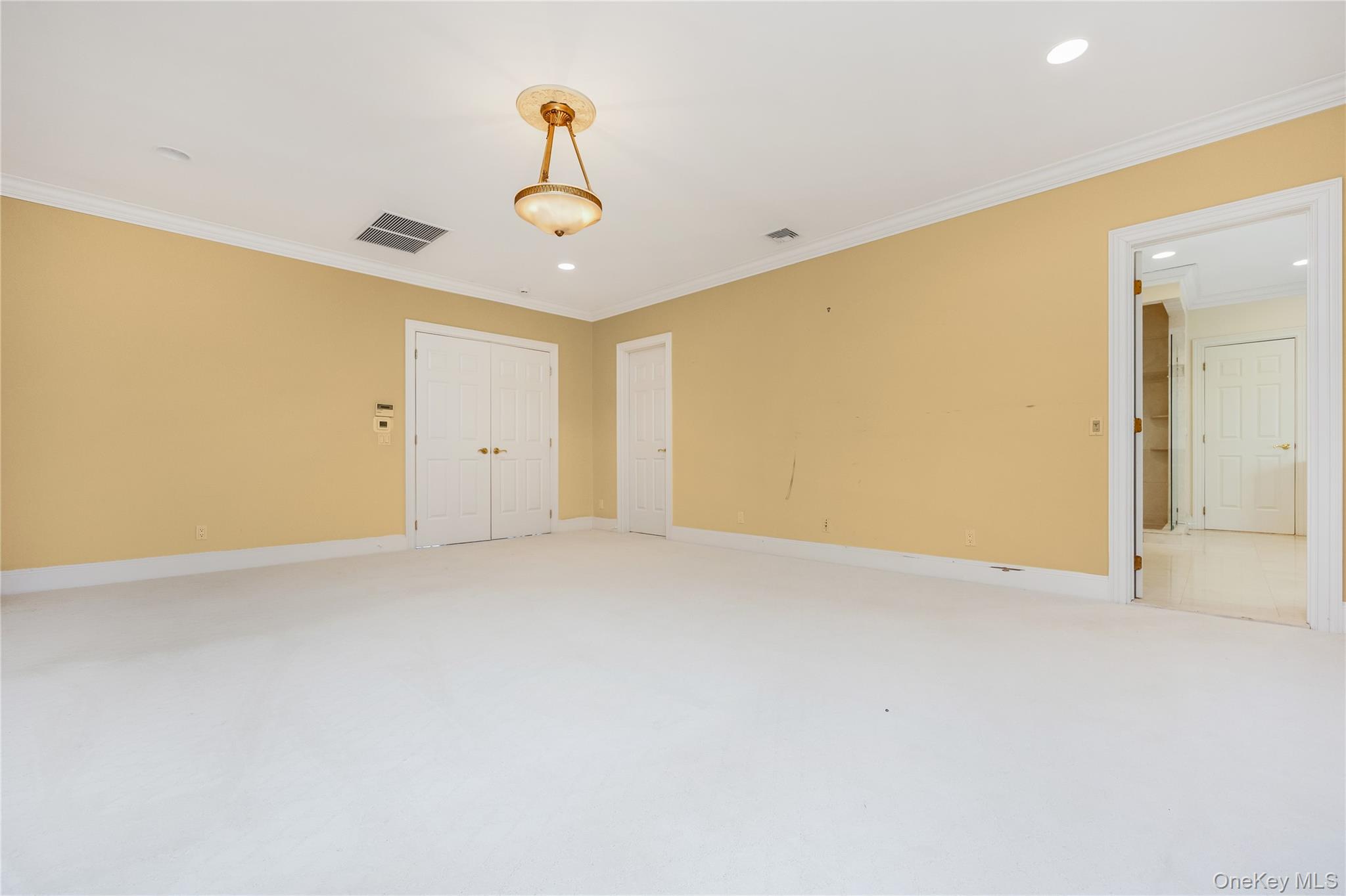 61 Charney Court — photo 25
