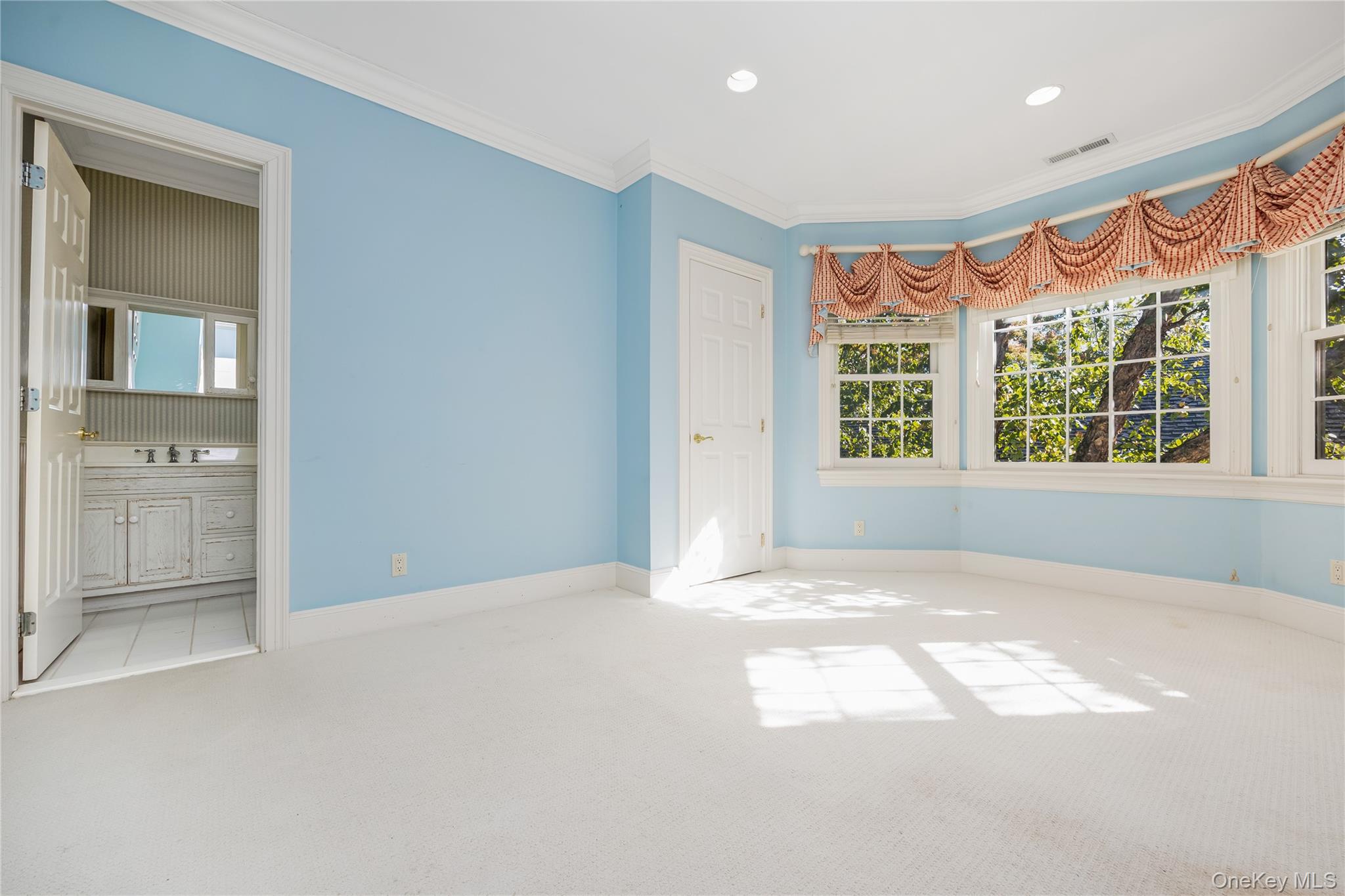 61 Charney Court — photo 31