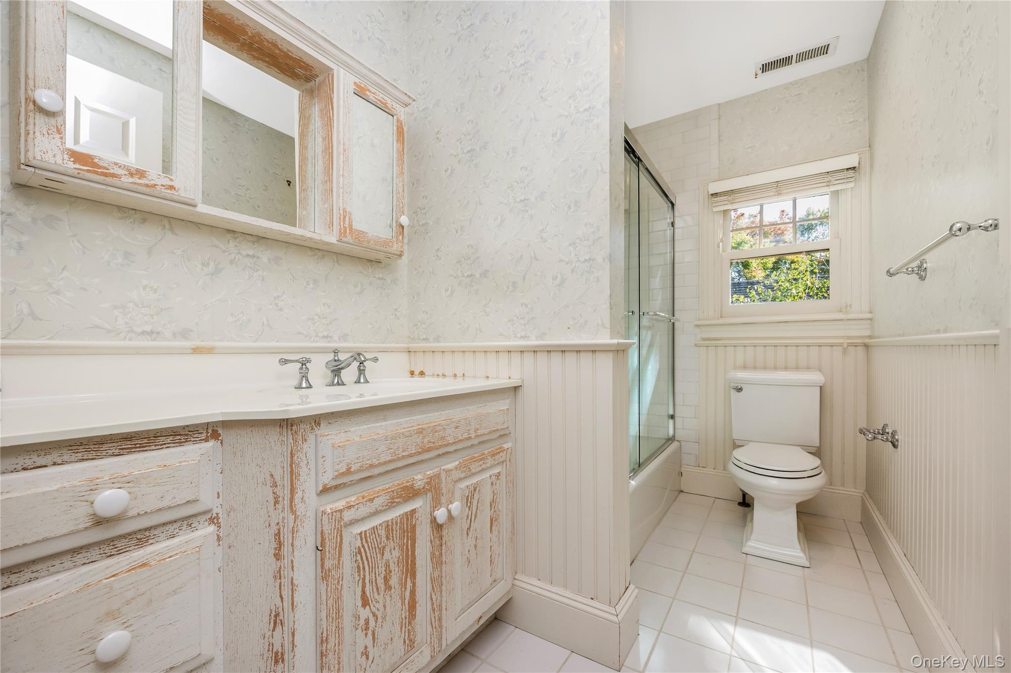 61 Charney Court — photo 34