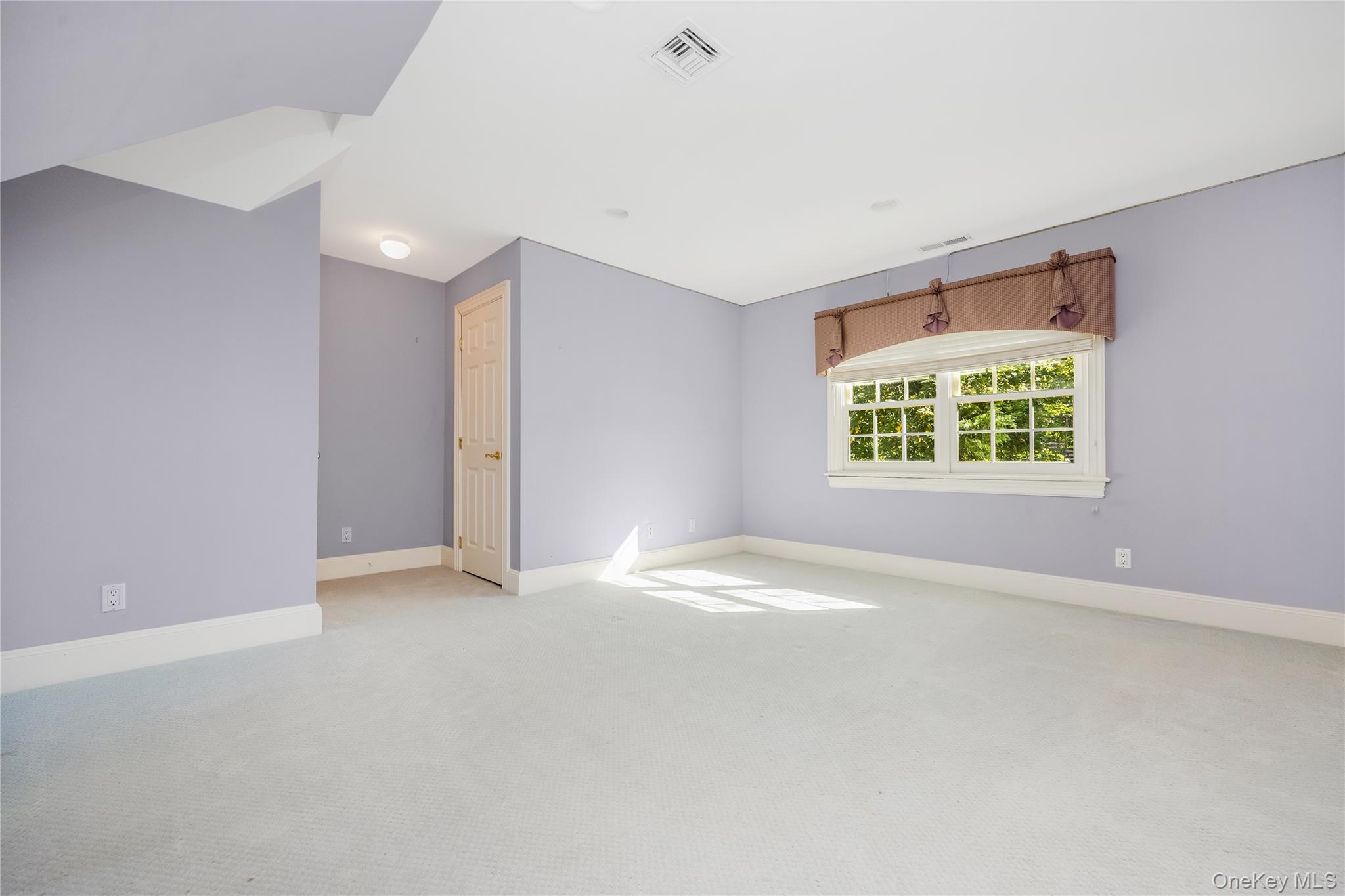 61 Charney Court — photo 35