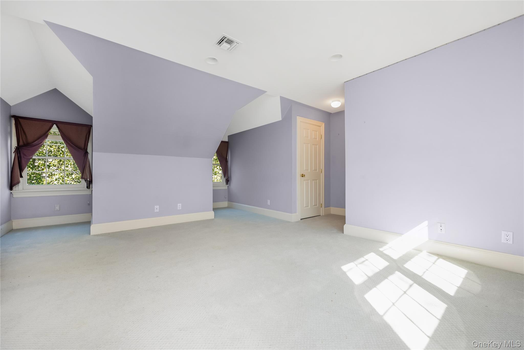 61 Charney Court — photo 36