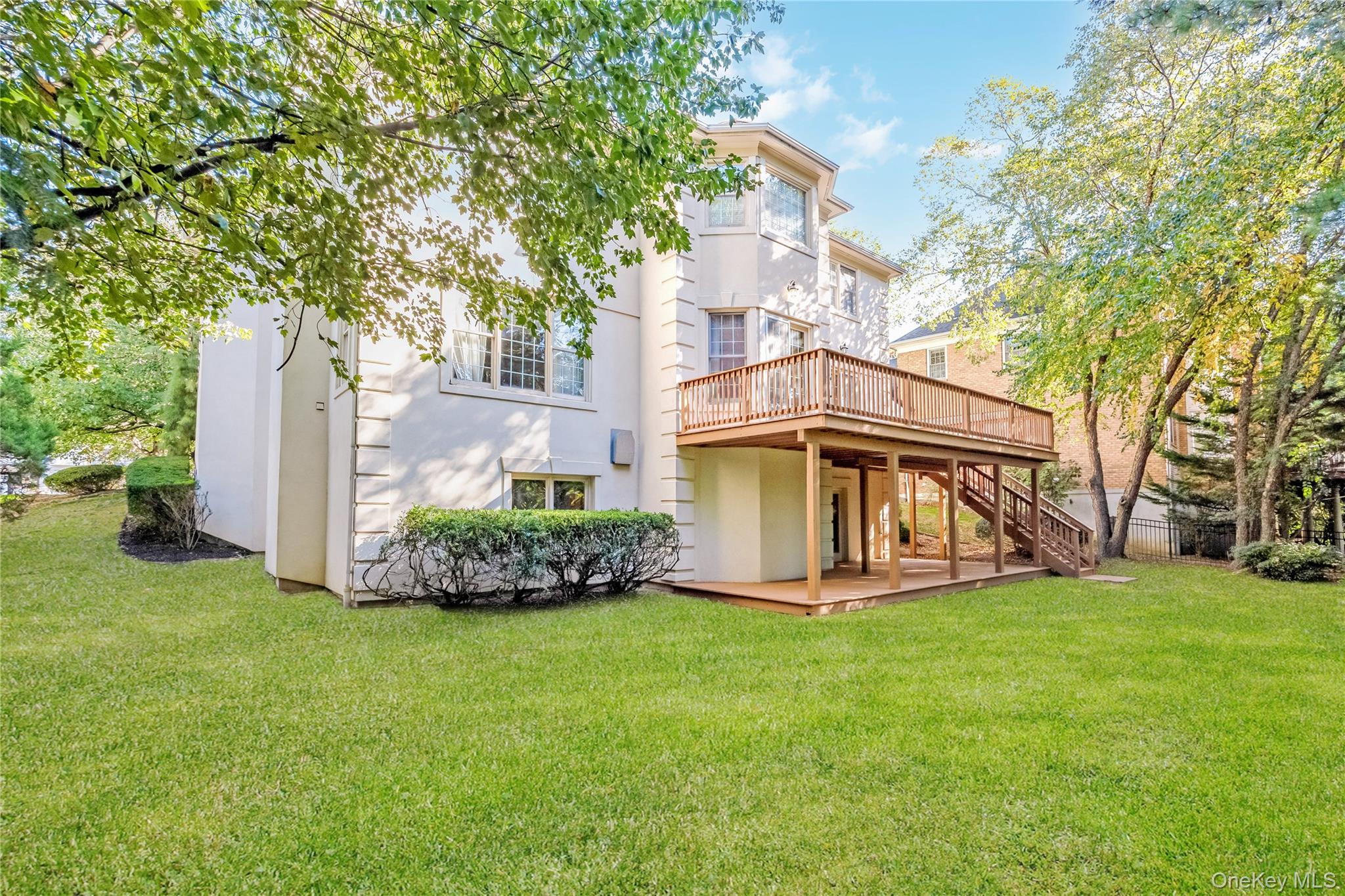 61 Charney Court — photo 43