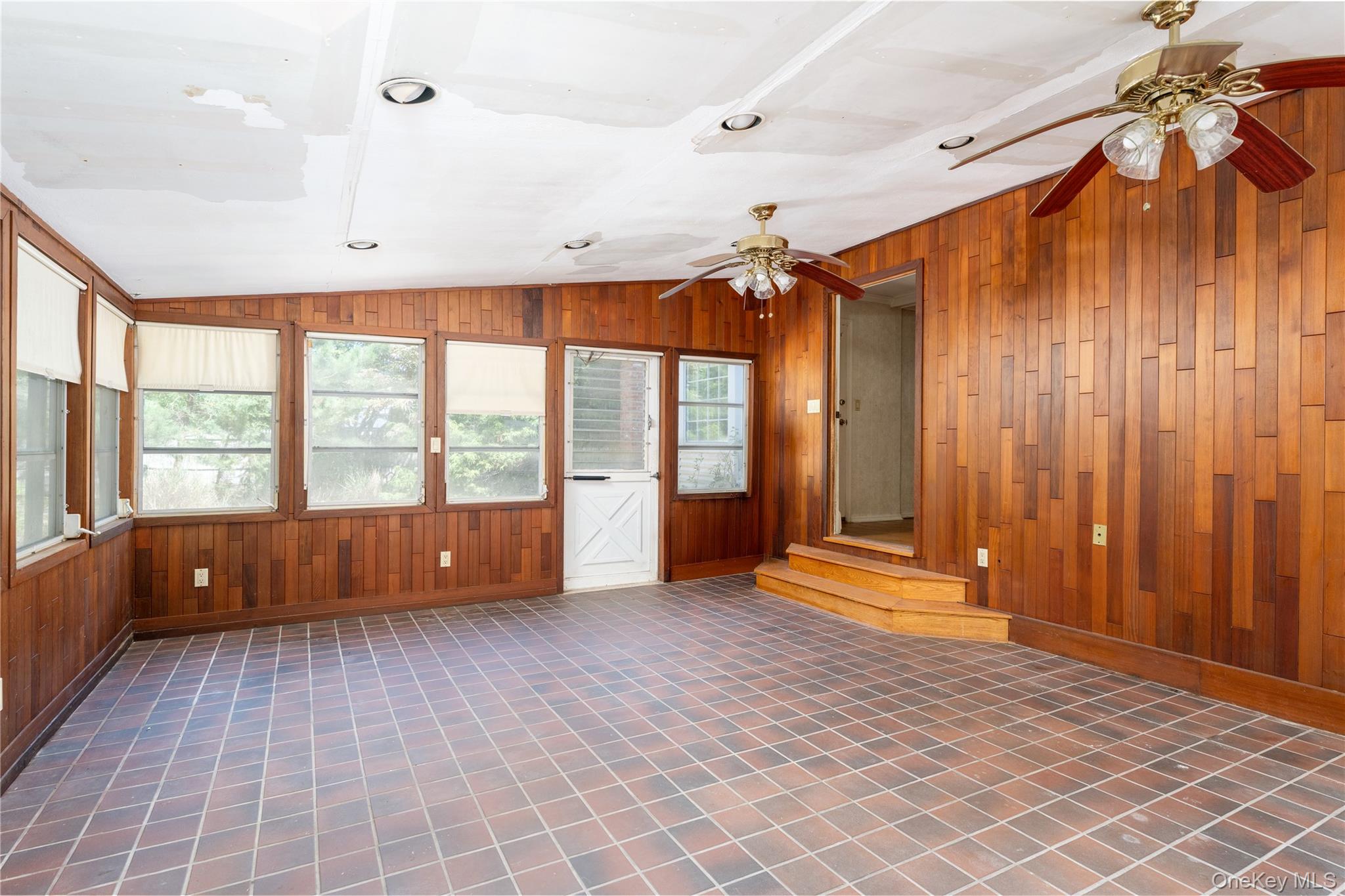 16 Heritage Place — photo 12