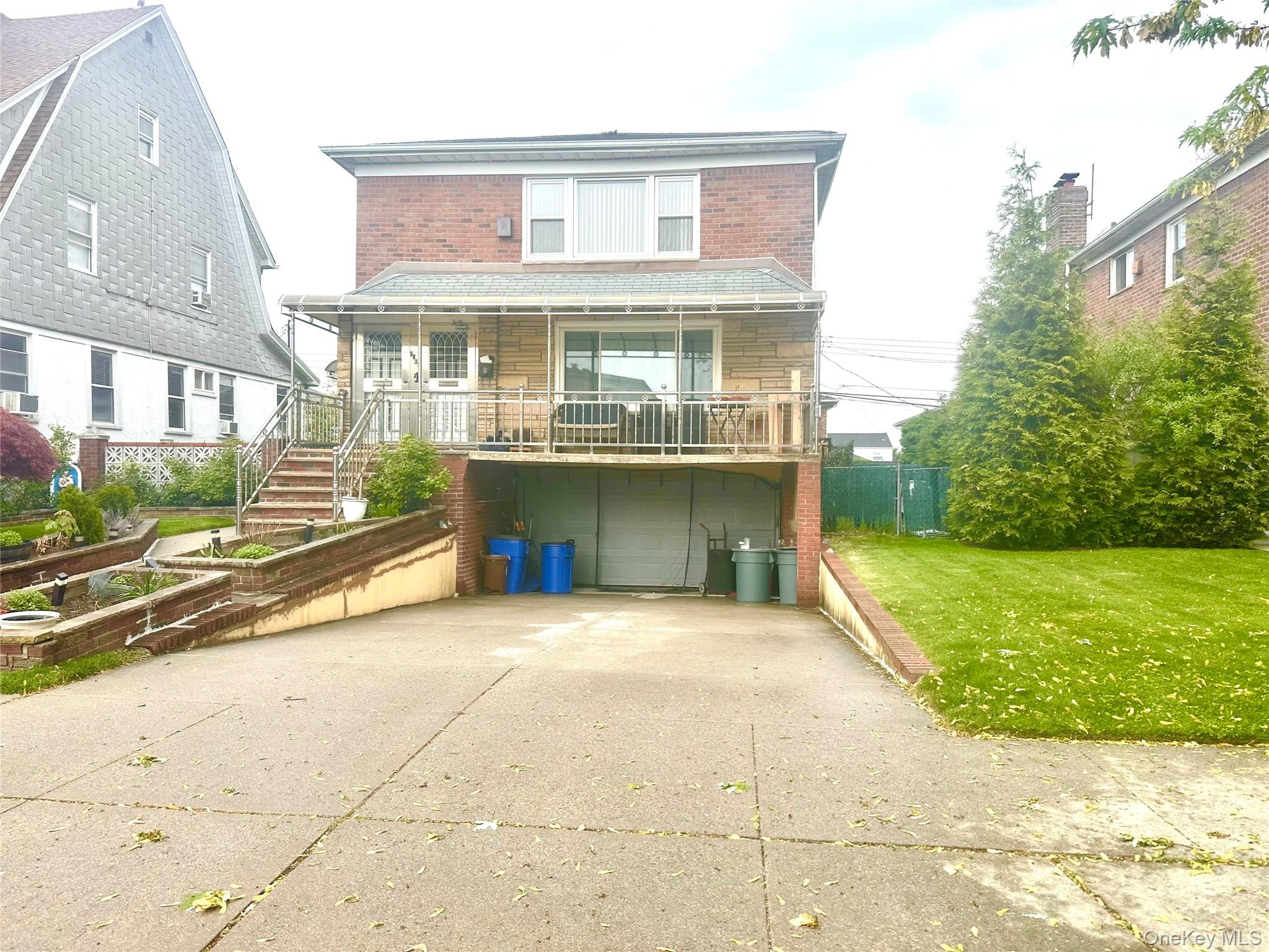 5835 229th Street, Oakland Gardens
