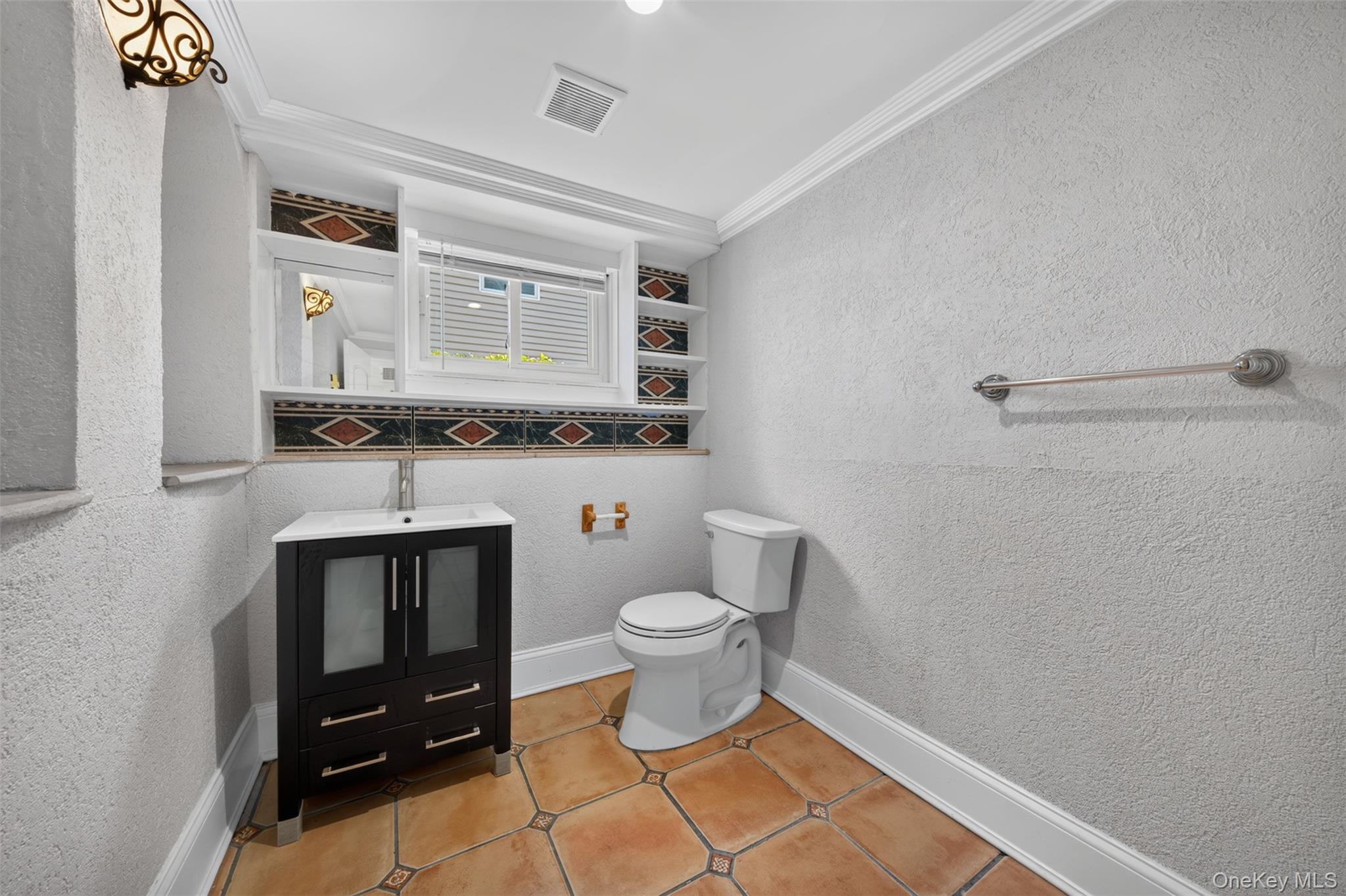 11 Lincrest Street — photo 16