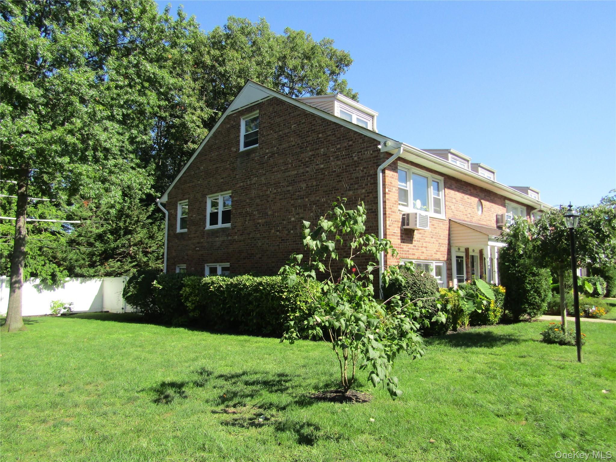 1600 Grand Avenue #M1 — photo 18