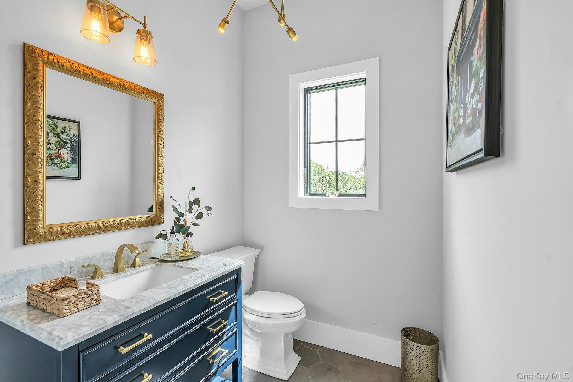 712 Hubbard Avenue — photo 18