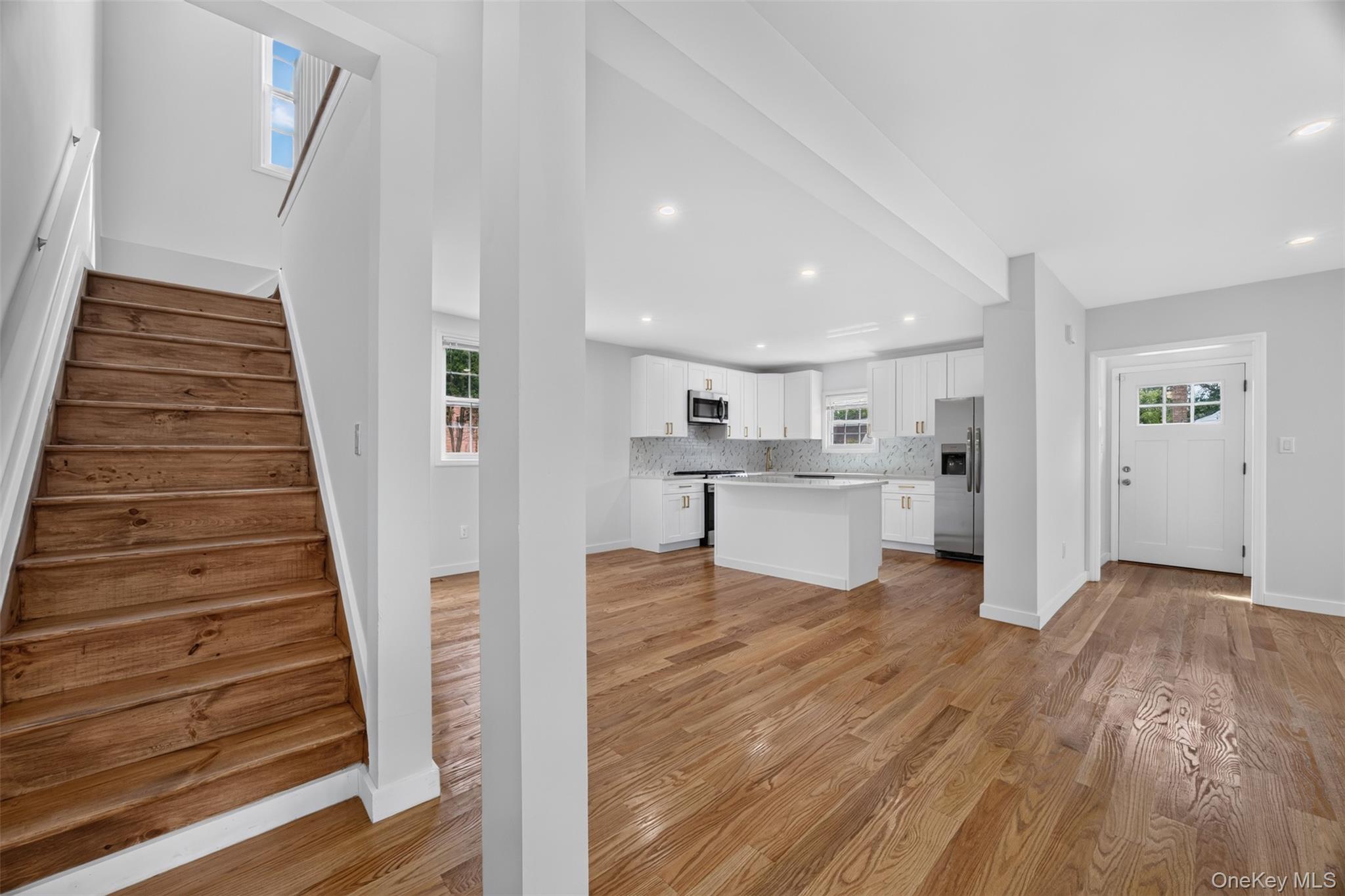 33 Carol Street — photo 7