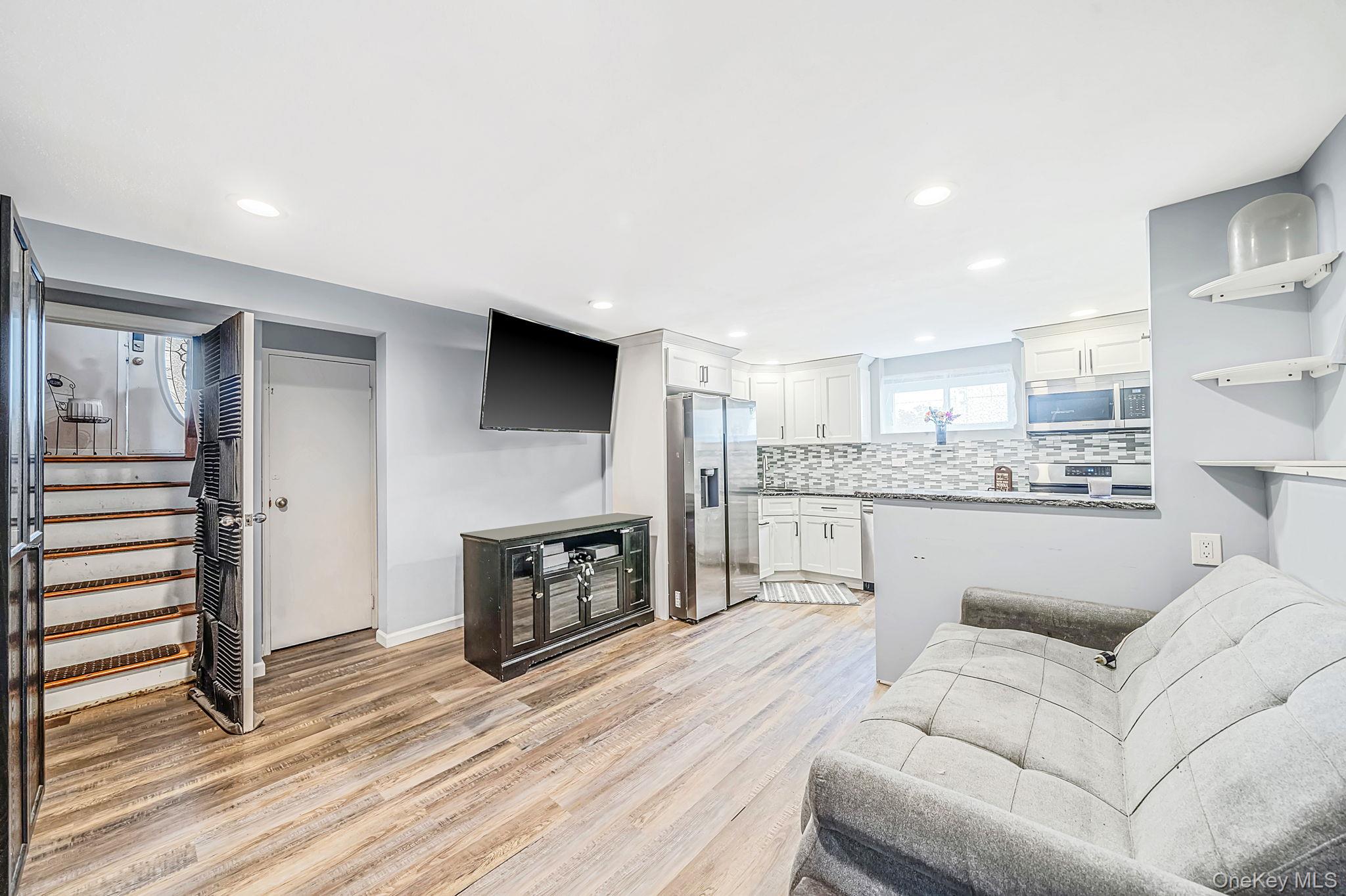 9 Mulberry Drive — photo 36