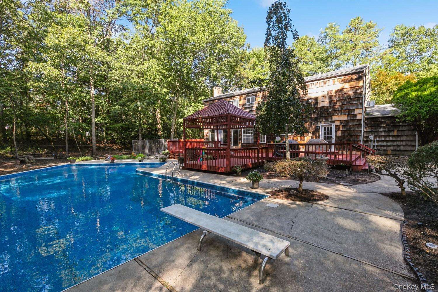 24 Kastal Drive — photo 38