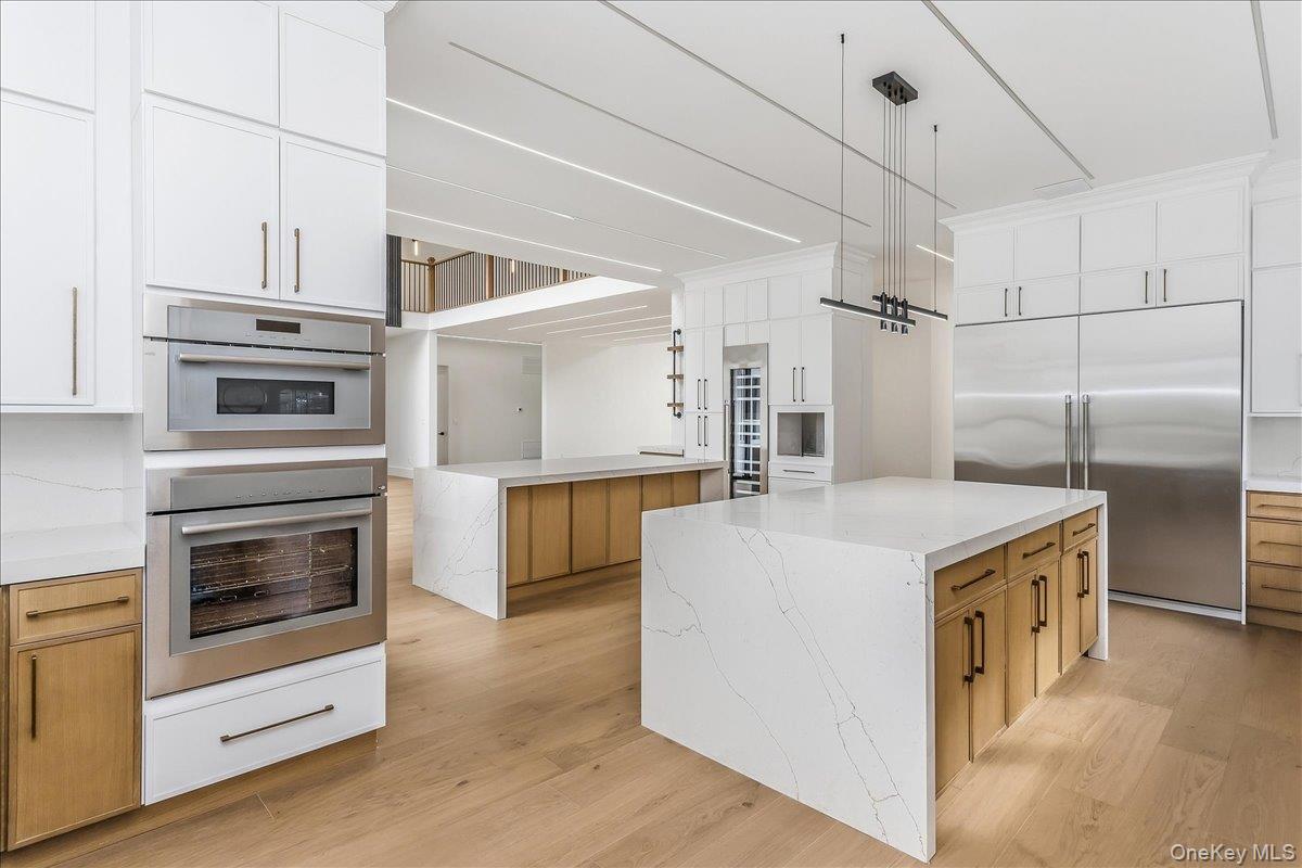 1080 Westminster Avenue — photo 12