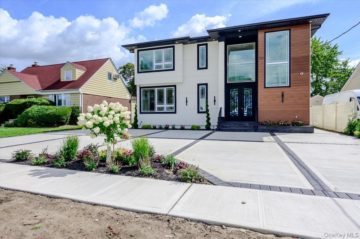 26 Countisbury Avenue, Valley Stream