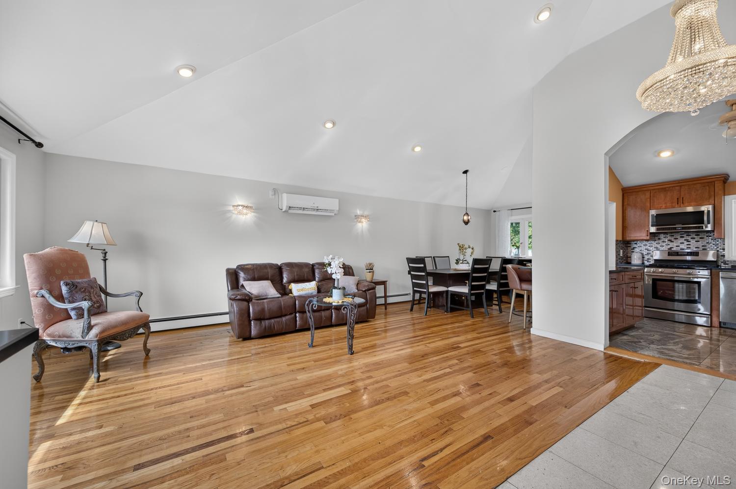 244 Halsey Avenue — photo 5