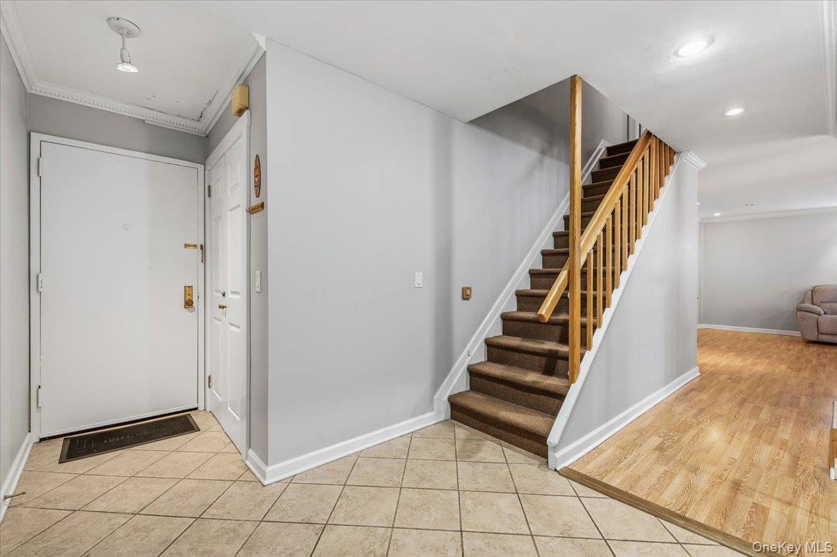 425 Shore Road #2D — photo 19