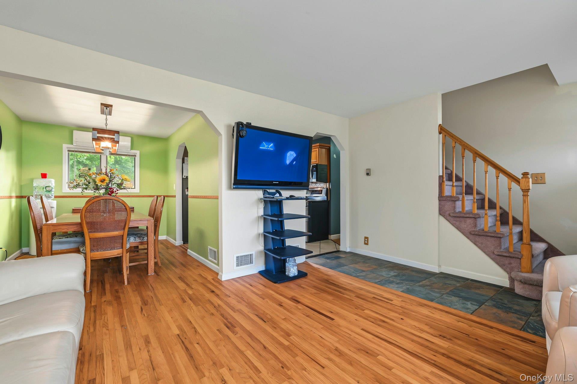 15 Scholl Drive — photo 6