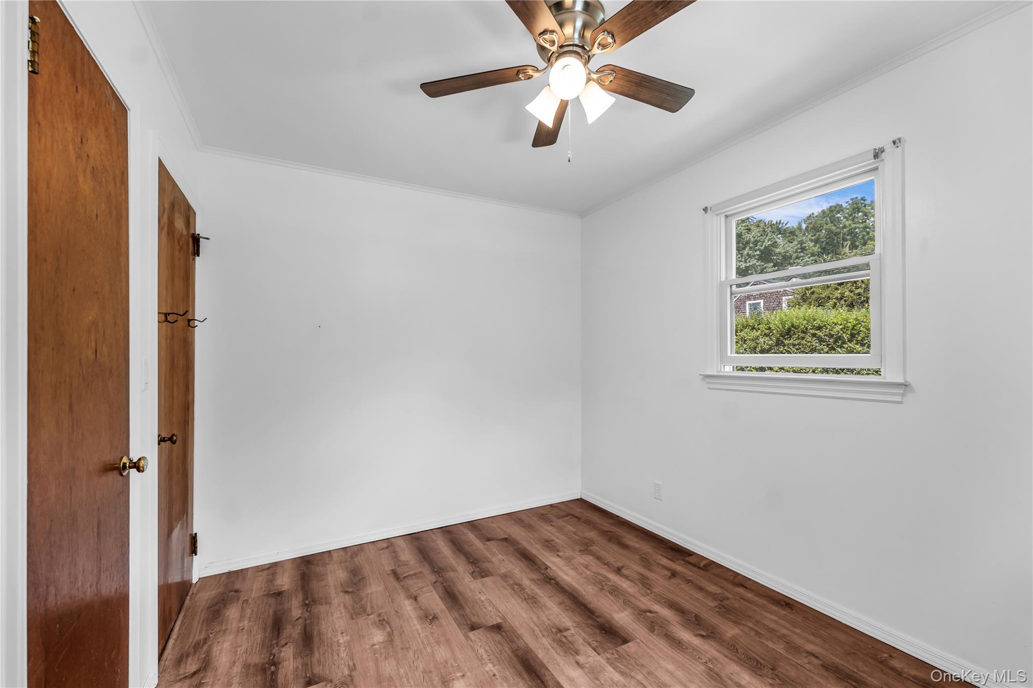 17 Hawkins Lane — photo 32