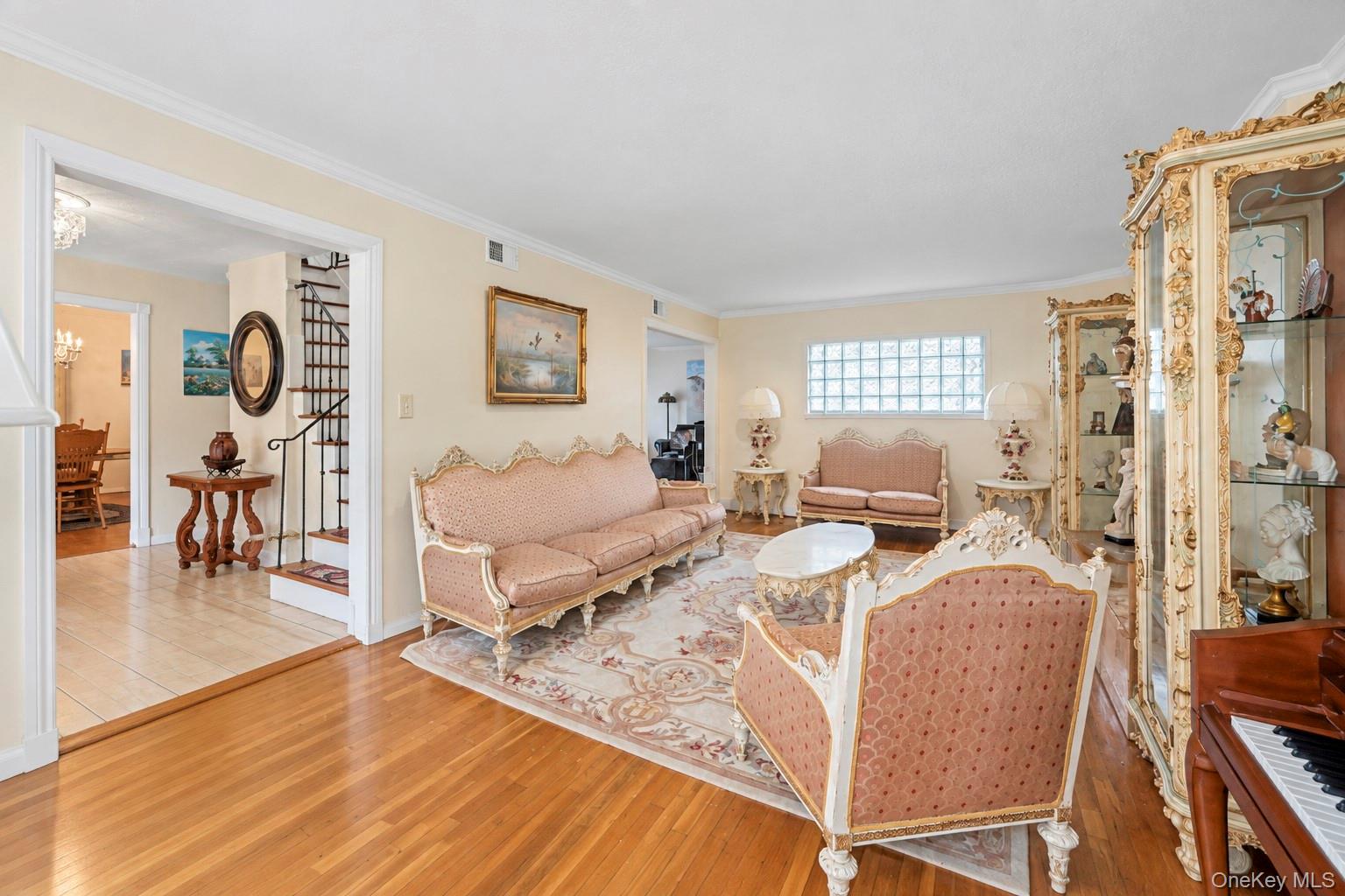 38 Waterford Drive — photo 8