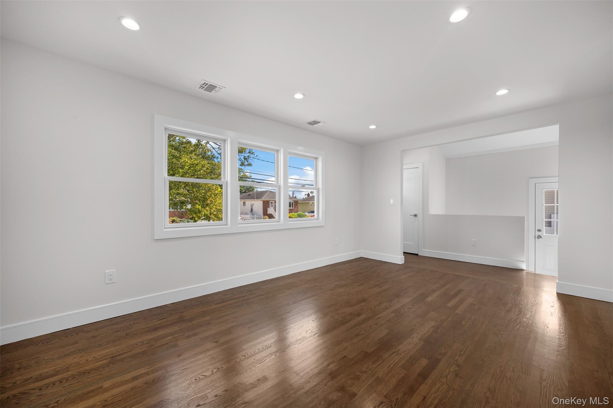 3280 Elliott Boulevard — photo 14