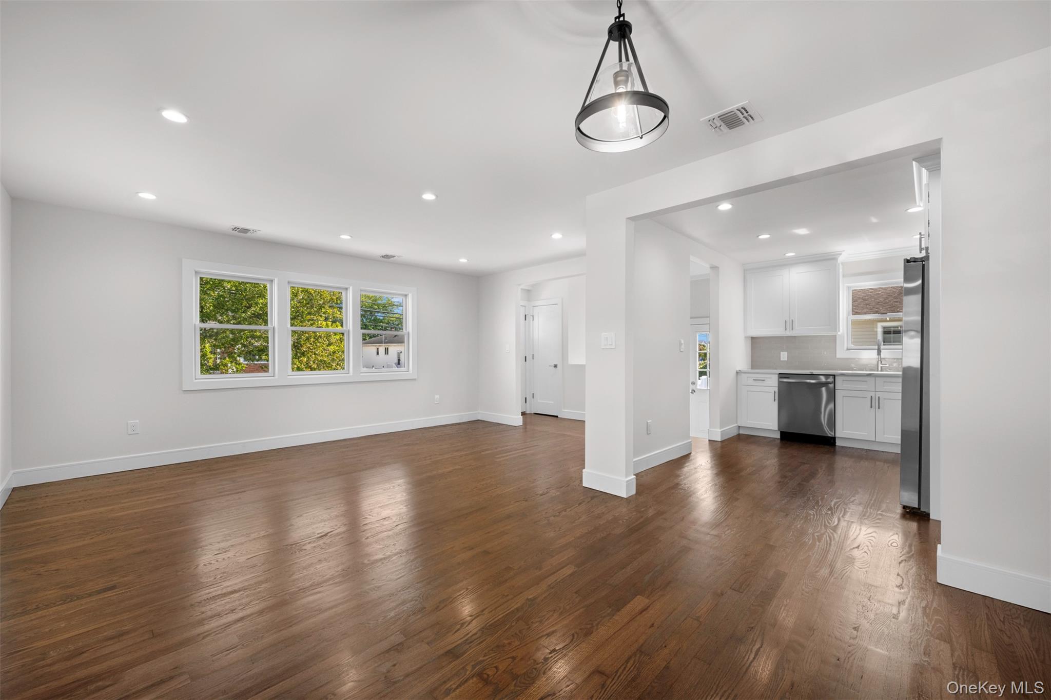 3280 Elliott Boulevard — photo 10