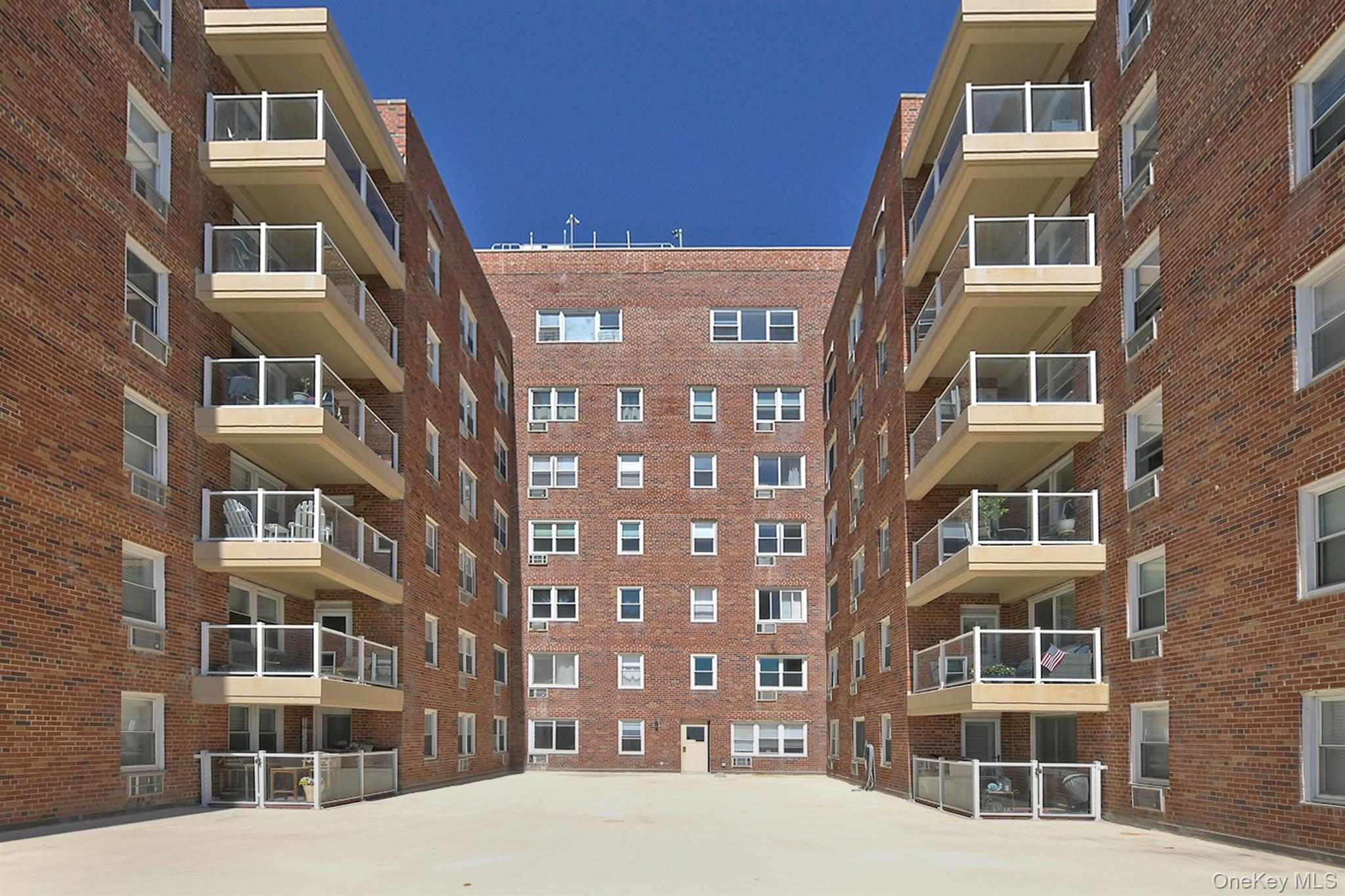 370 Broadway #1A — photo 25