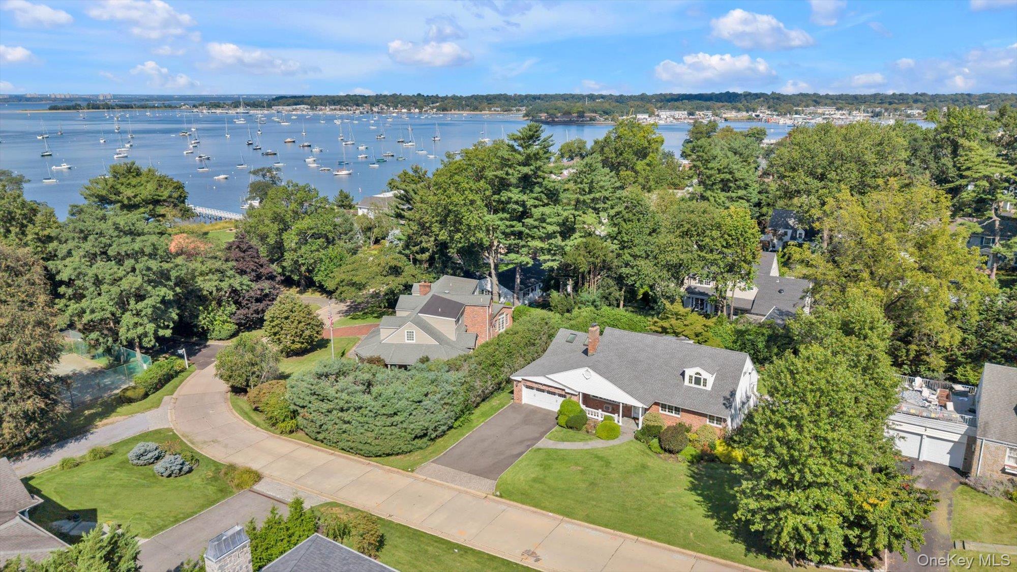 3 South Court, Port Washington