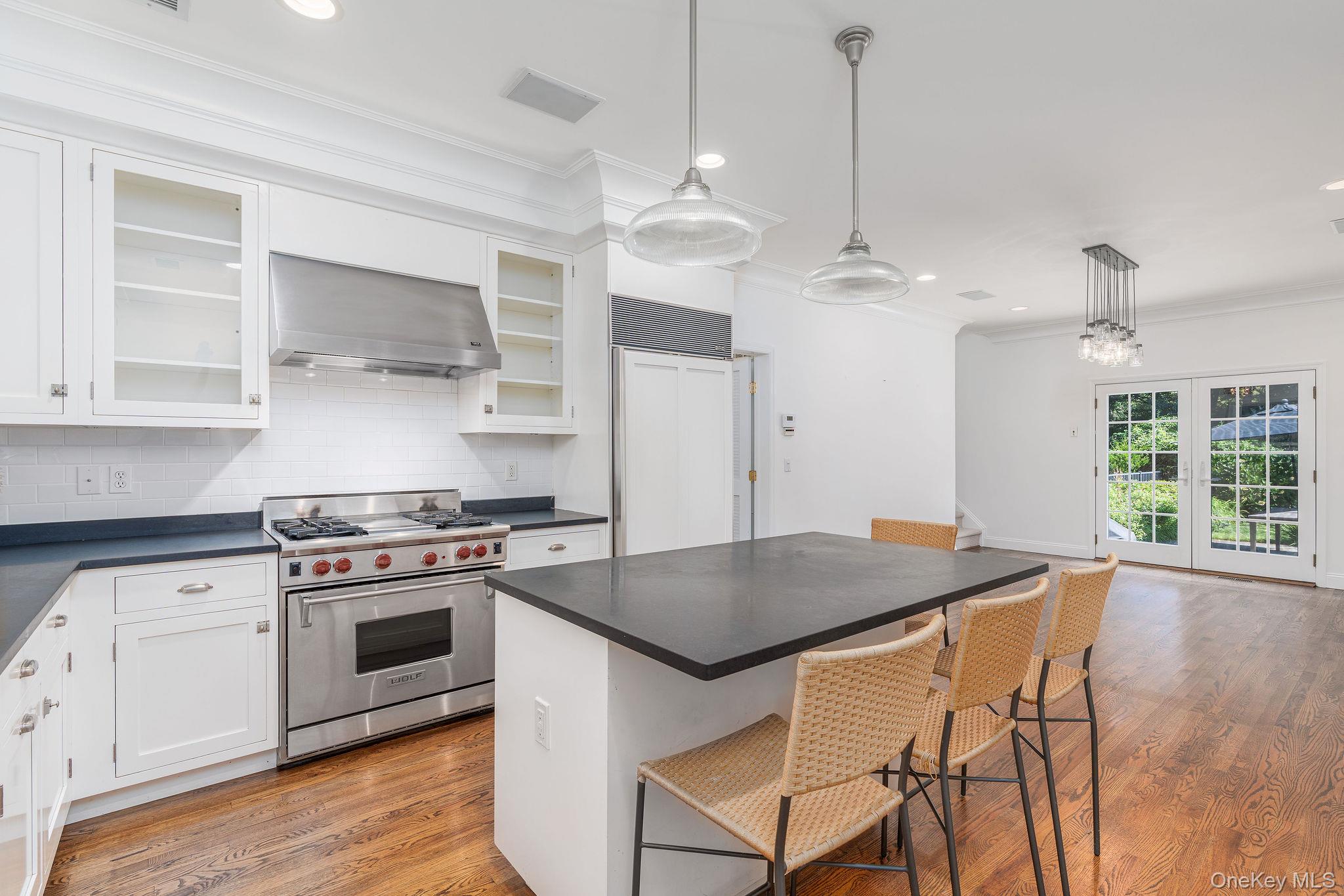 775 Mulford Court — photo 11