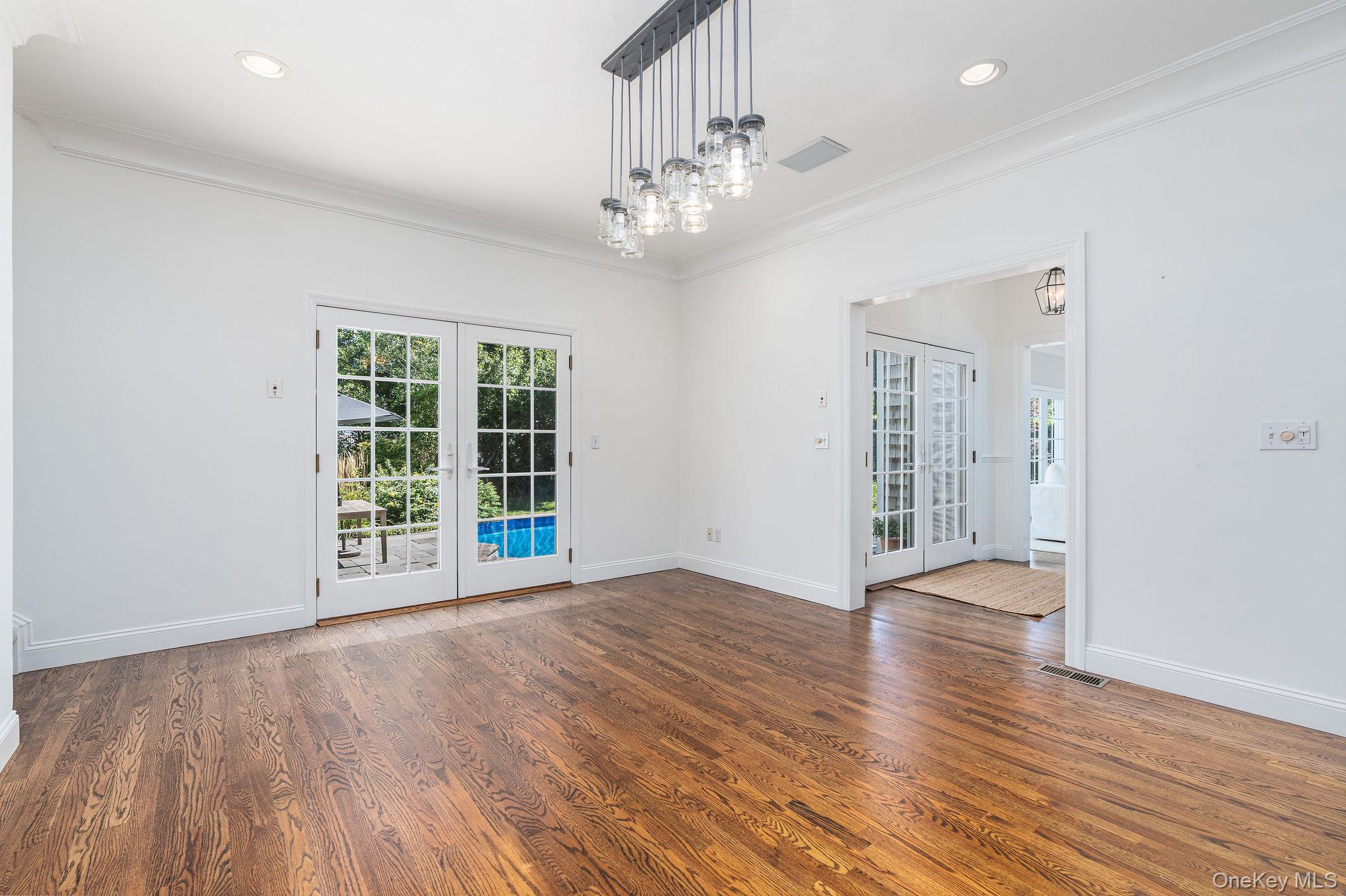 775 Mulford Court — photo 13