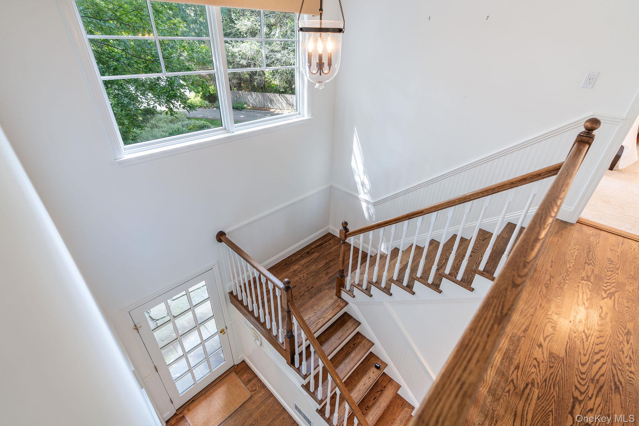 775 Mulford Court — photo 17